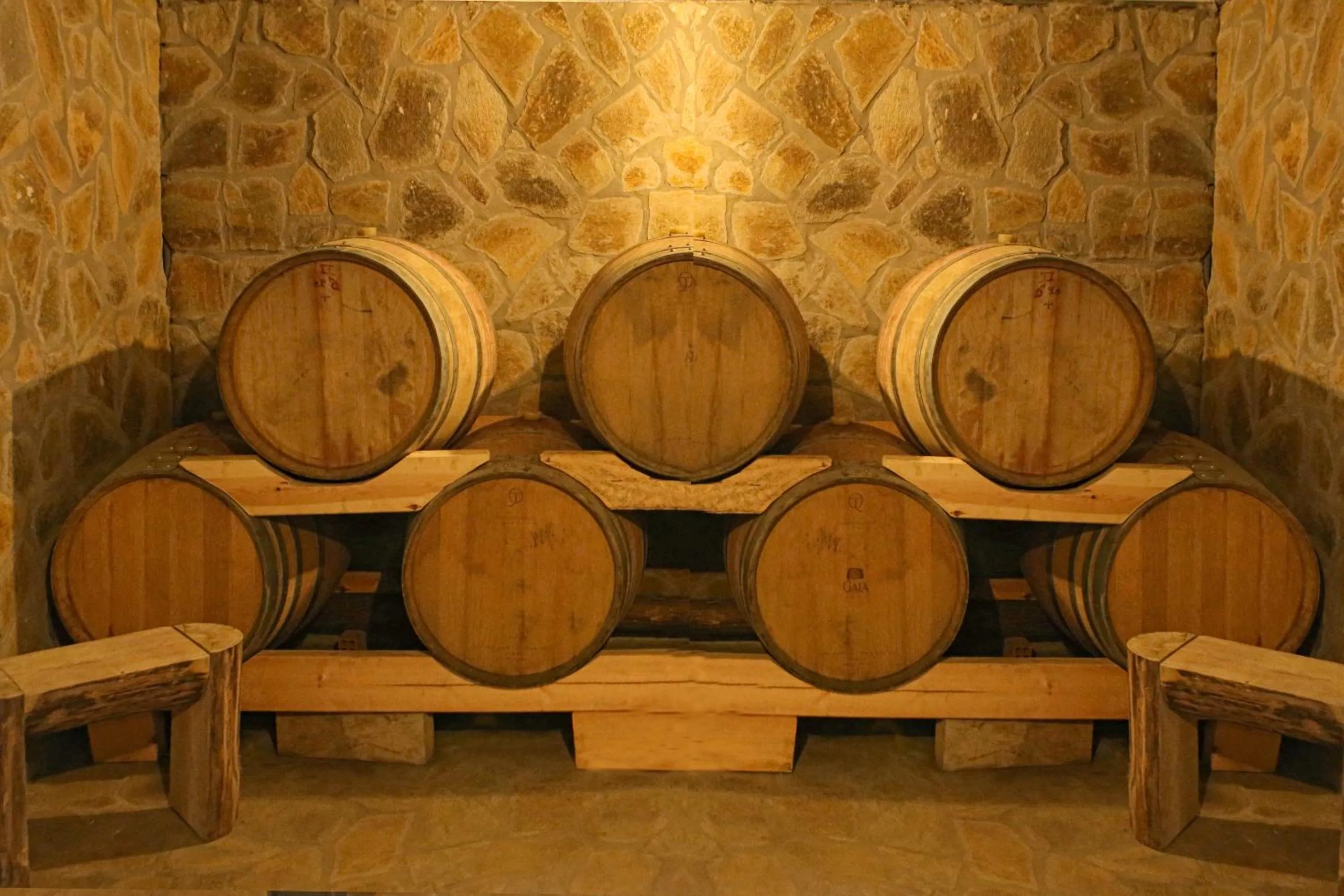 Alcoholic drinks in Captain Ikaros