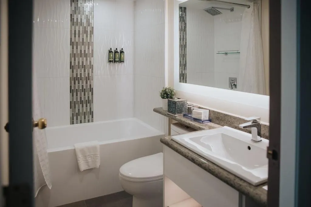 Shower in The Parker Hotel and Rooftop