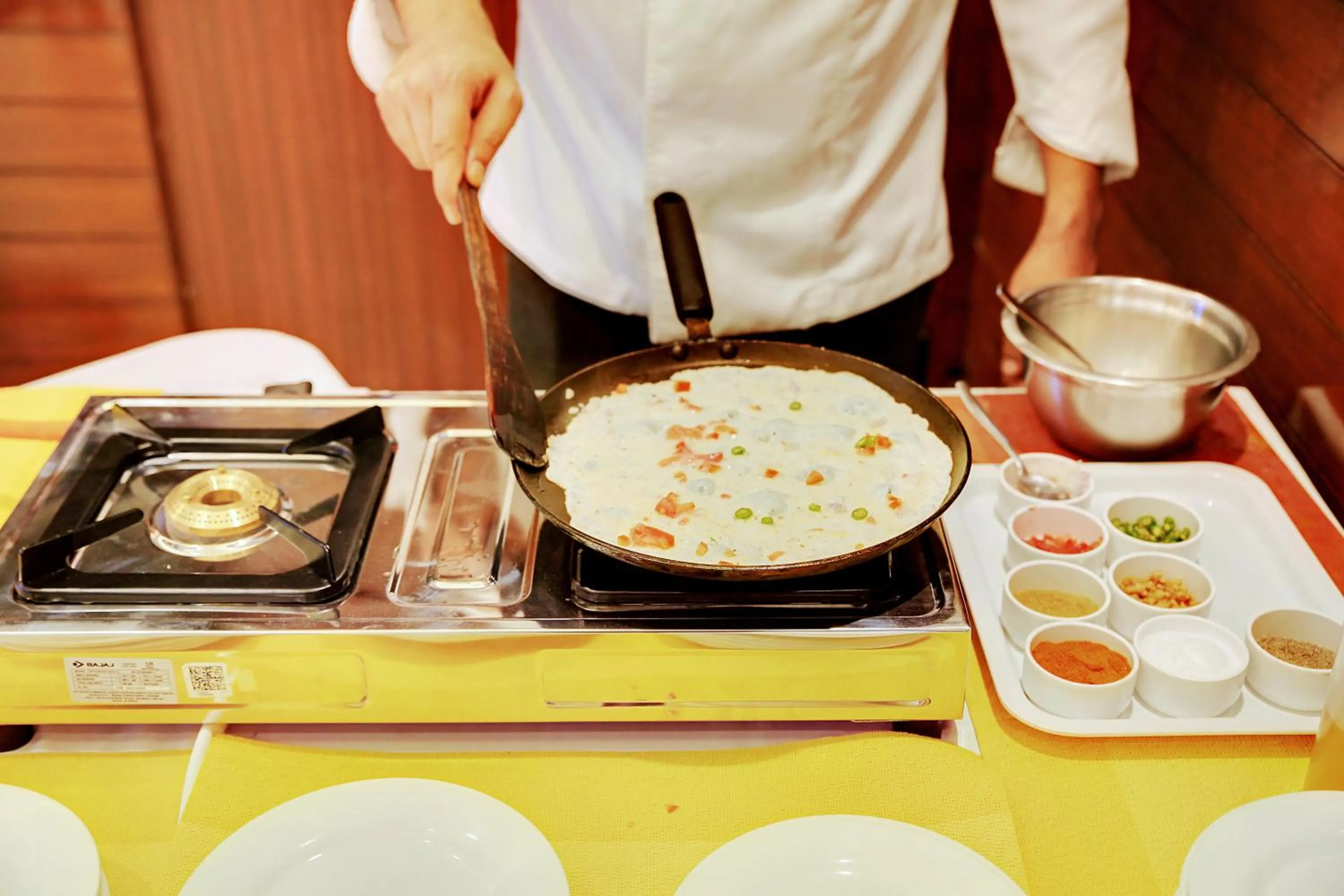 Kitchen or kitchenette in The Liverpool Blue Hotels