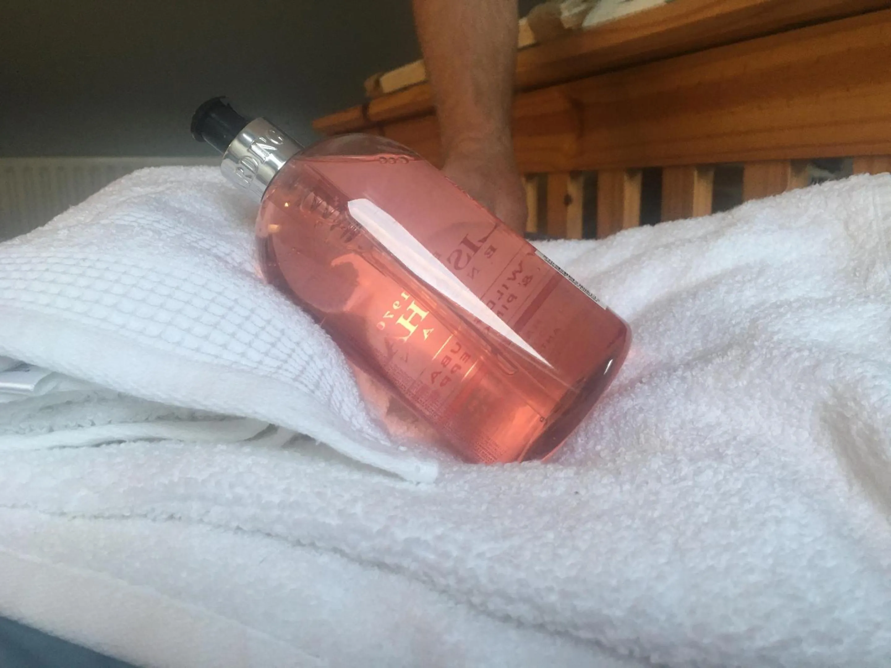 Bathroom, Bed in Driftwood Loft