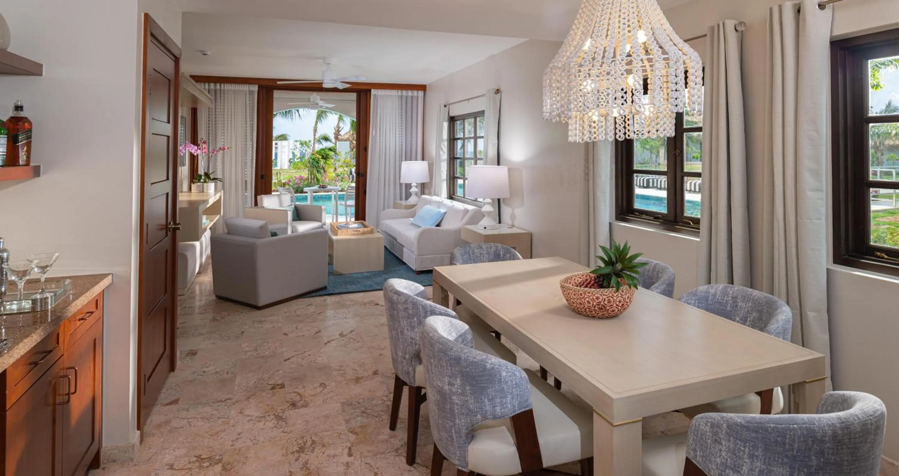 Photo of the whole room in Sandals Royal Curacao All Inclusive Couples Only