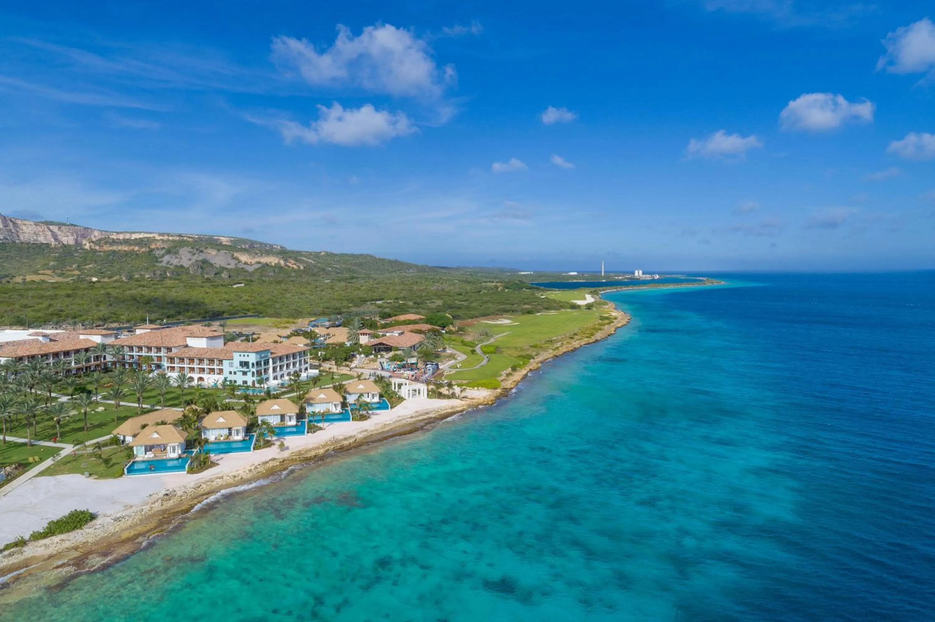 Beach in Sandals Royal Curacao All Inclusive Couples Only