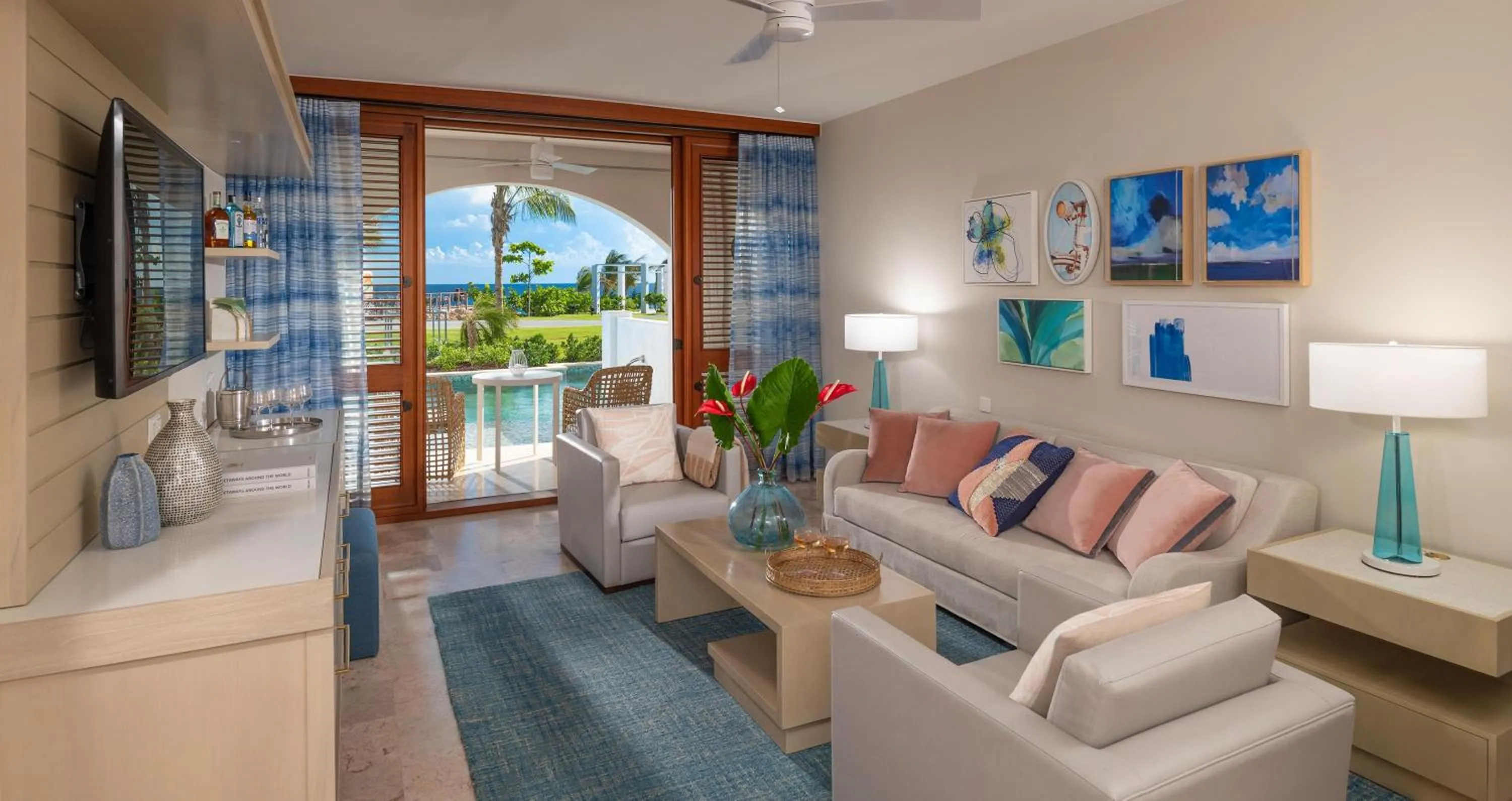 Photo of the whole room in Sandals Royal Curacao All Inclusive Couples Only