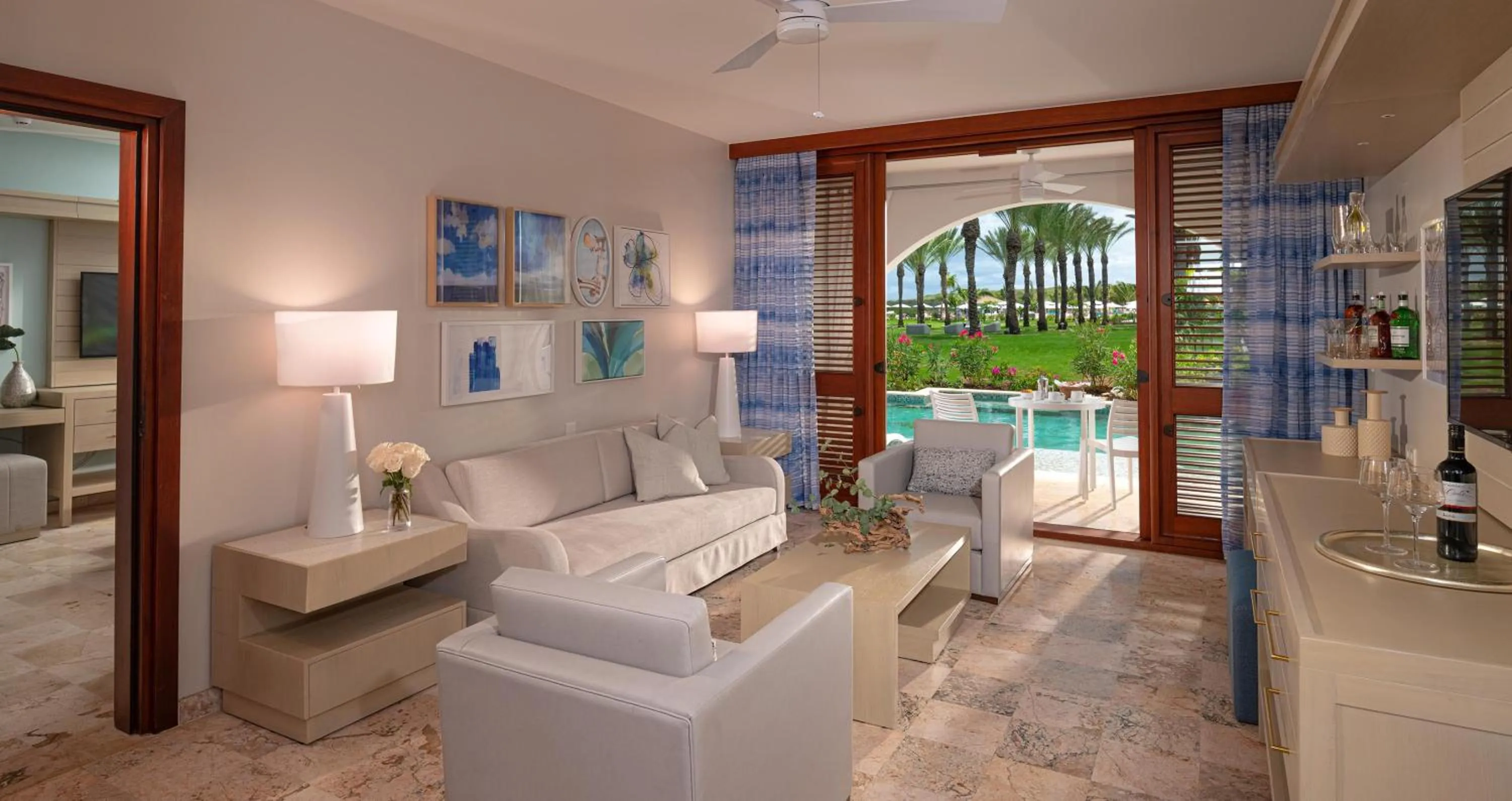 Photo of the whole room in Sandals Royal Curacao All Inclusive Couples Only