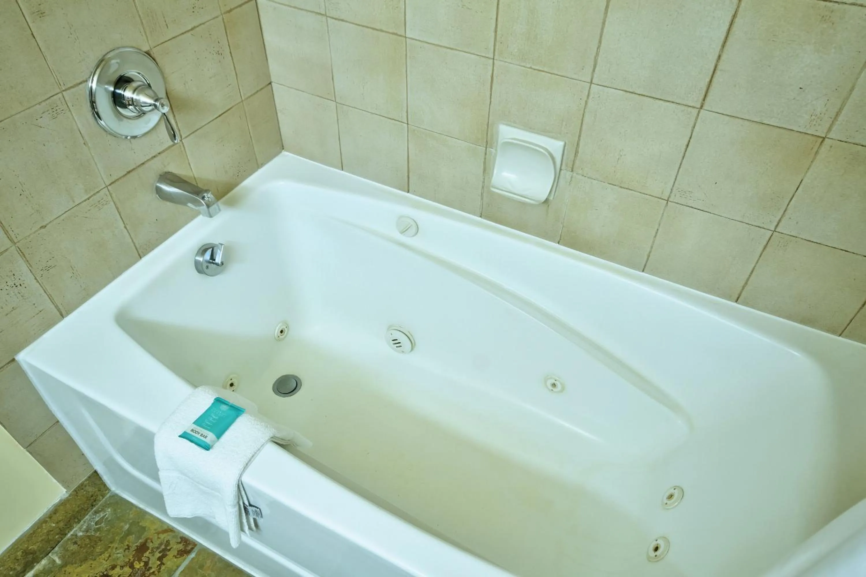 Bathroom in Mountainside Lodge