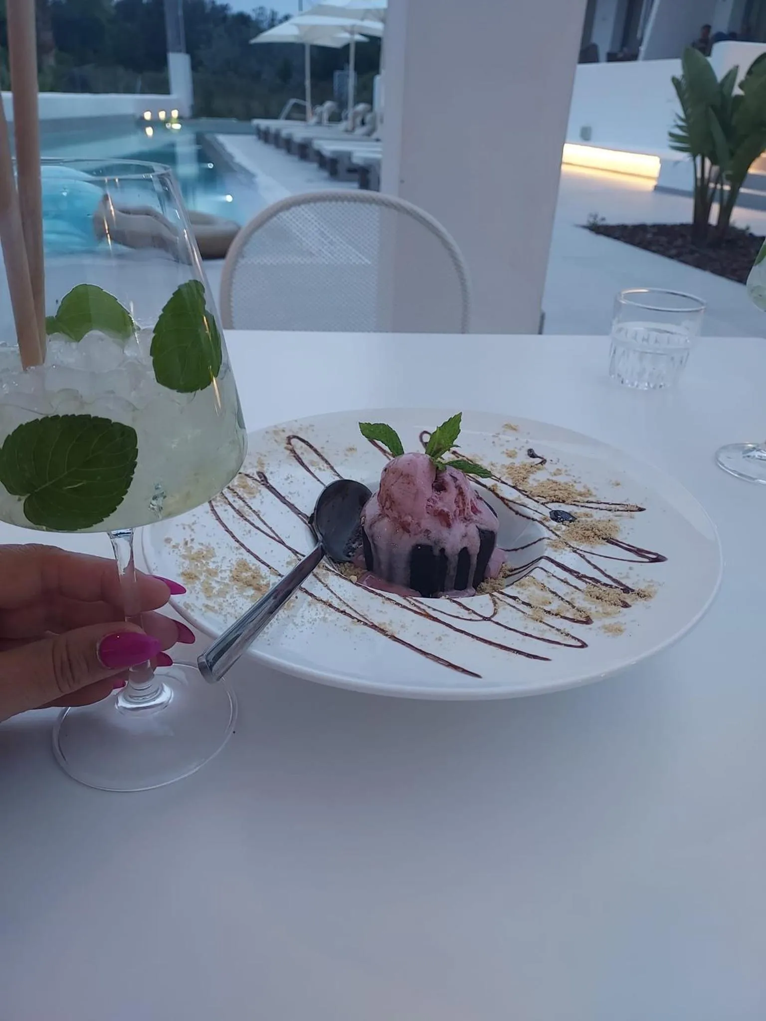 Restaurant/places to eat in Narciso Thassos Luxury Suites