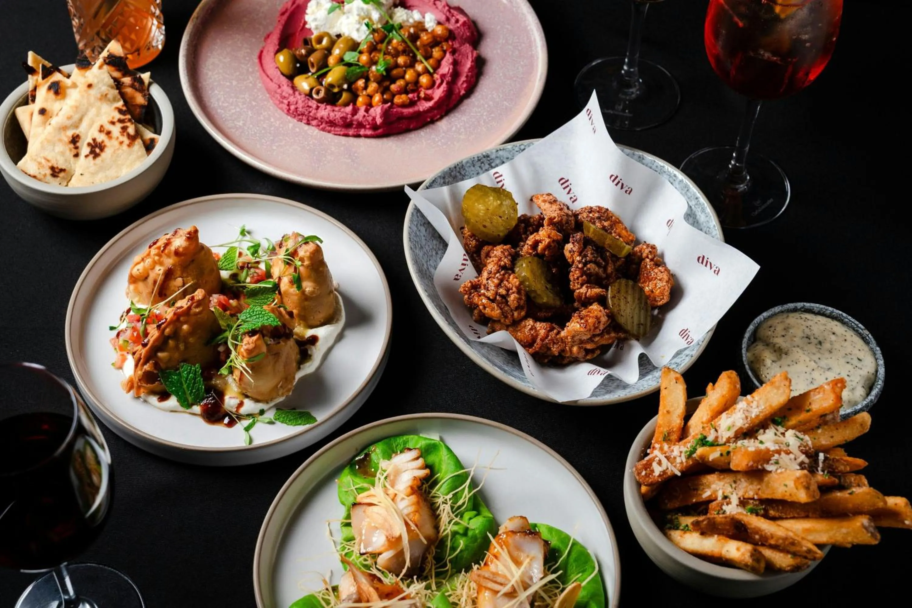 Restaurant/places to eat in Metropolitan Hotel Vancouver