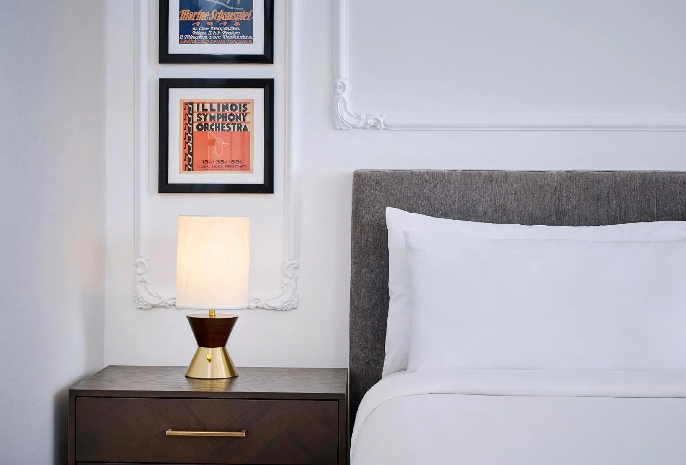 Bed in Pantages Hotel Toronto Centre