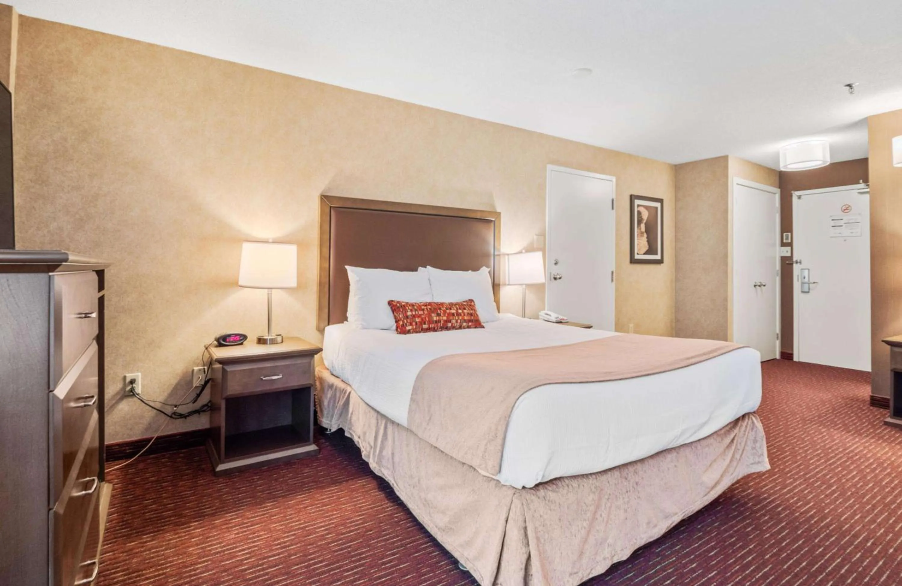 Bedroom, Bed in Best Western Plus Cairn Croft Hotel