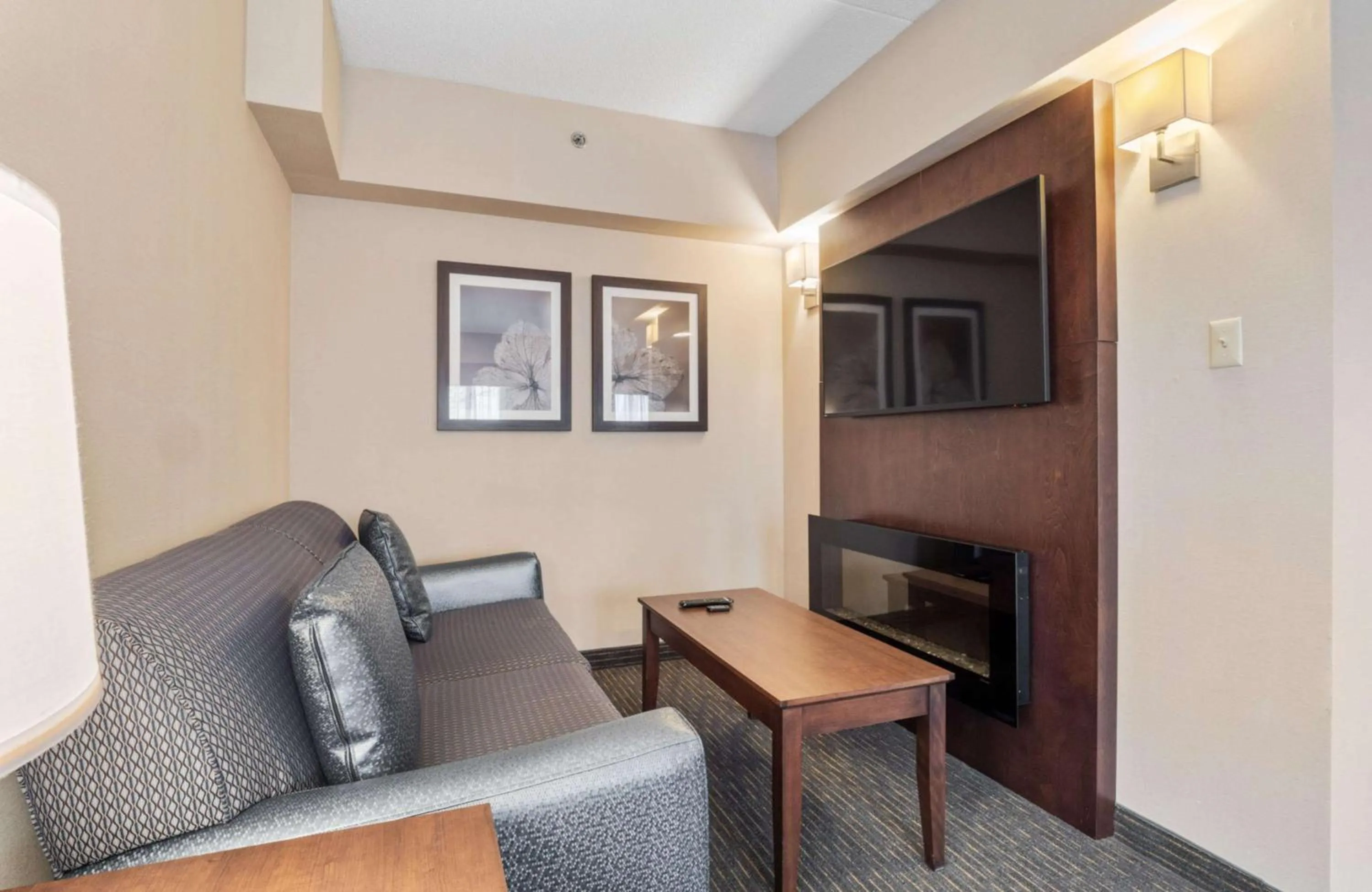 Bedroom in Best Western Plus Cairn Croft Hotel