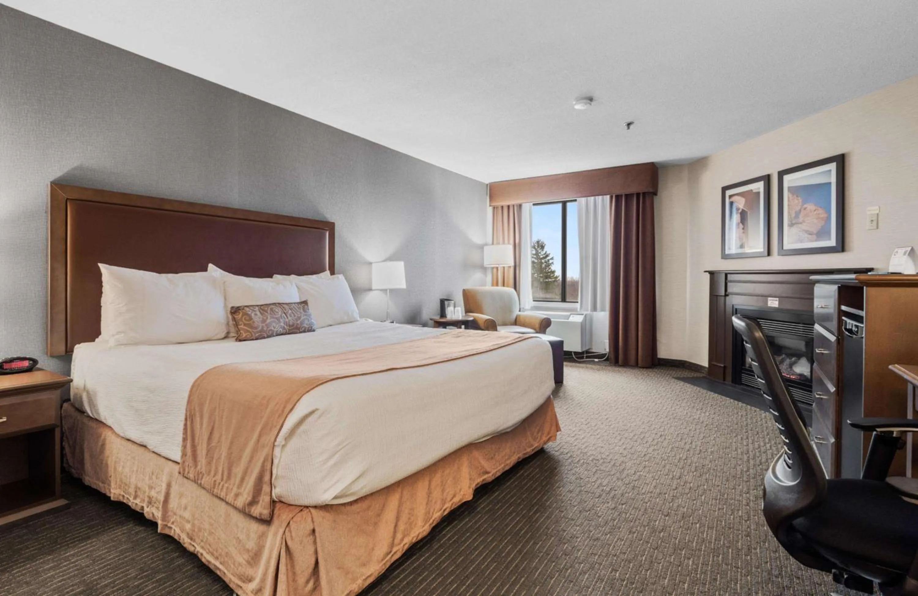 Bedroom, Bed in Best Western Plus Cairn Croft Hotel