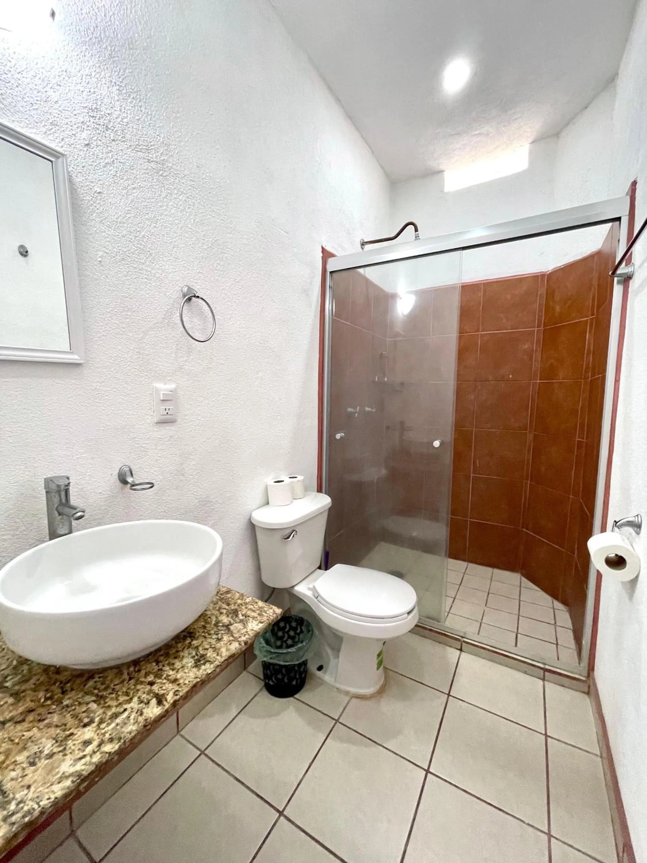 Hotel y Bungalows Bugambilias