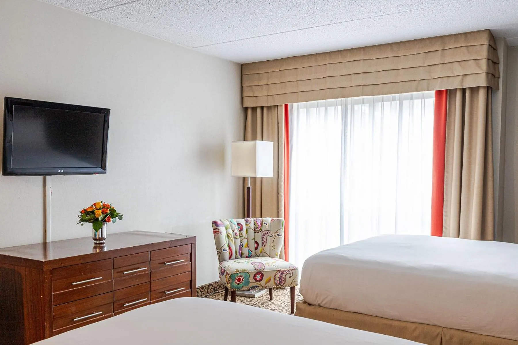 Bed in Old Stone Inn Boutique Hotel