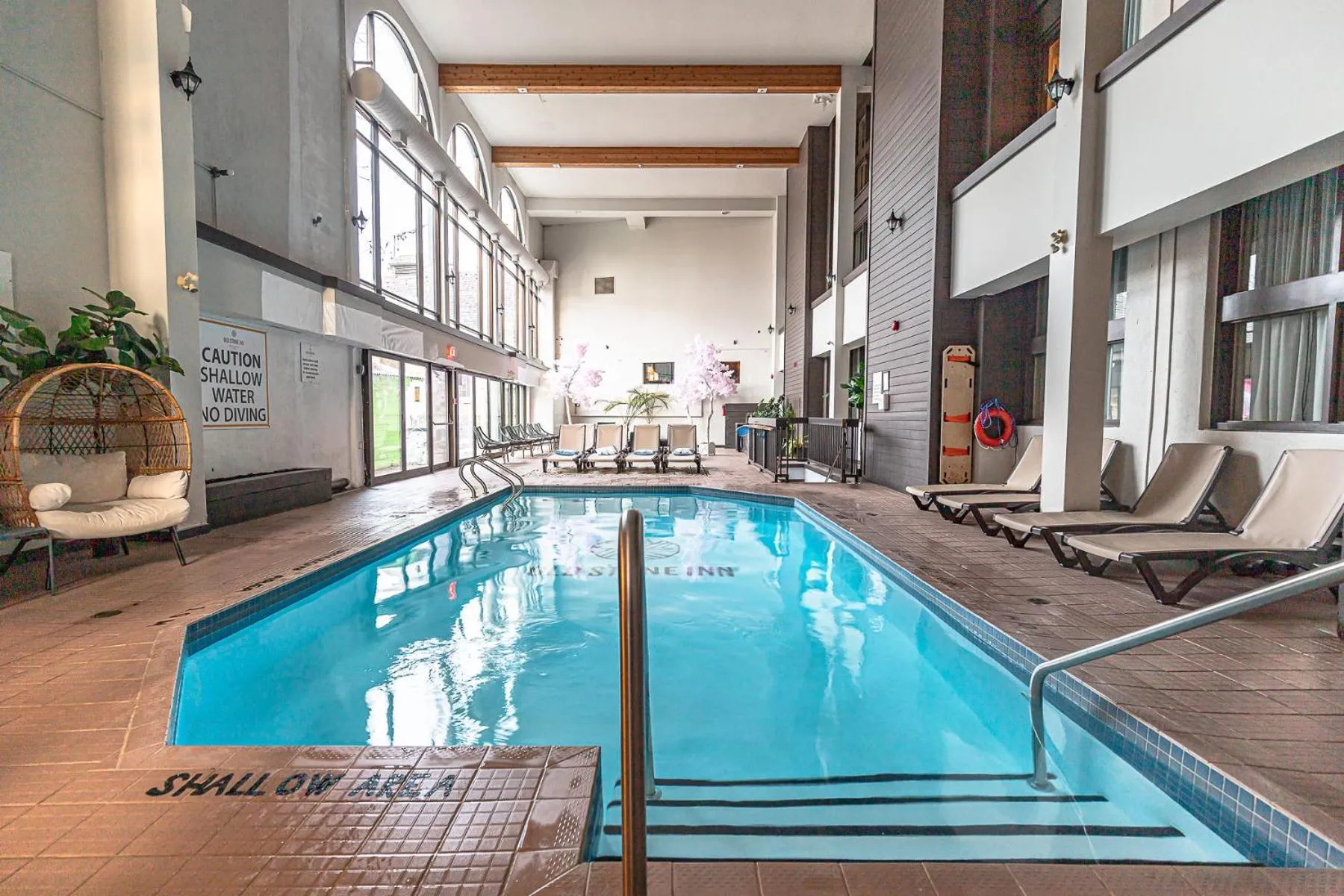 Swimming pool in Old Stone Inn Boutique Hotel