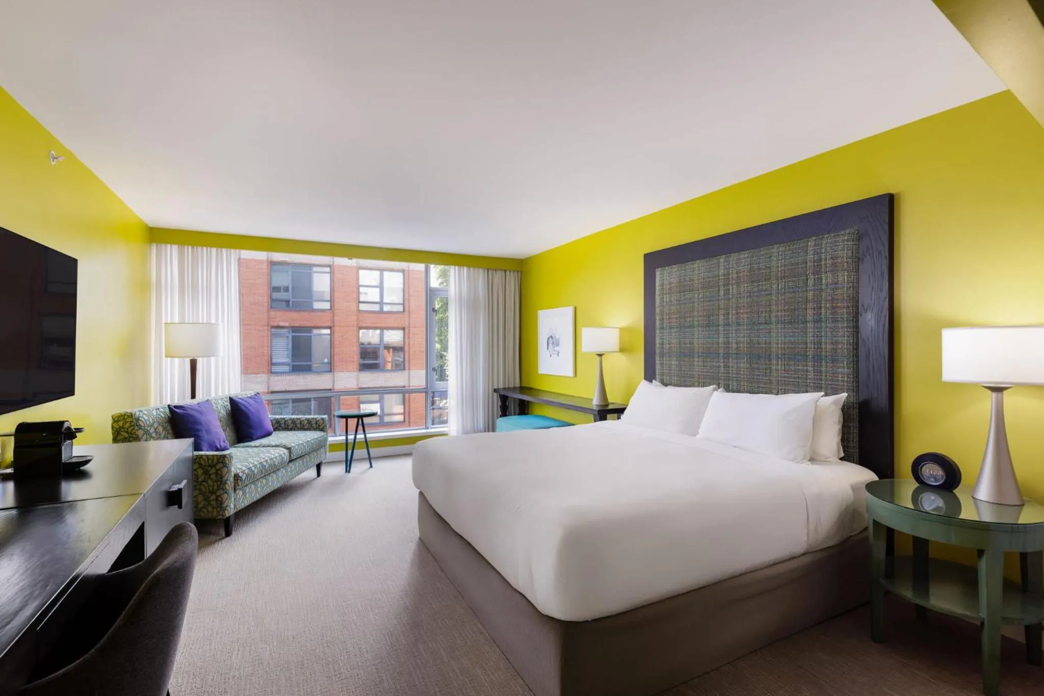 Photo of the whole room, Bed in OPUS Vancouver