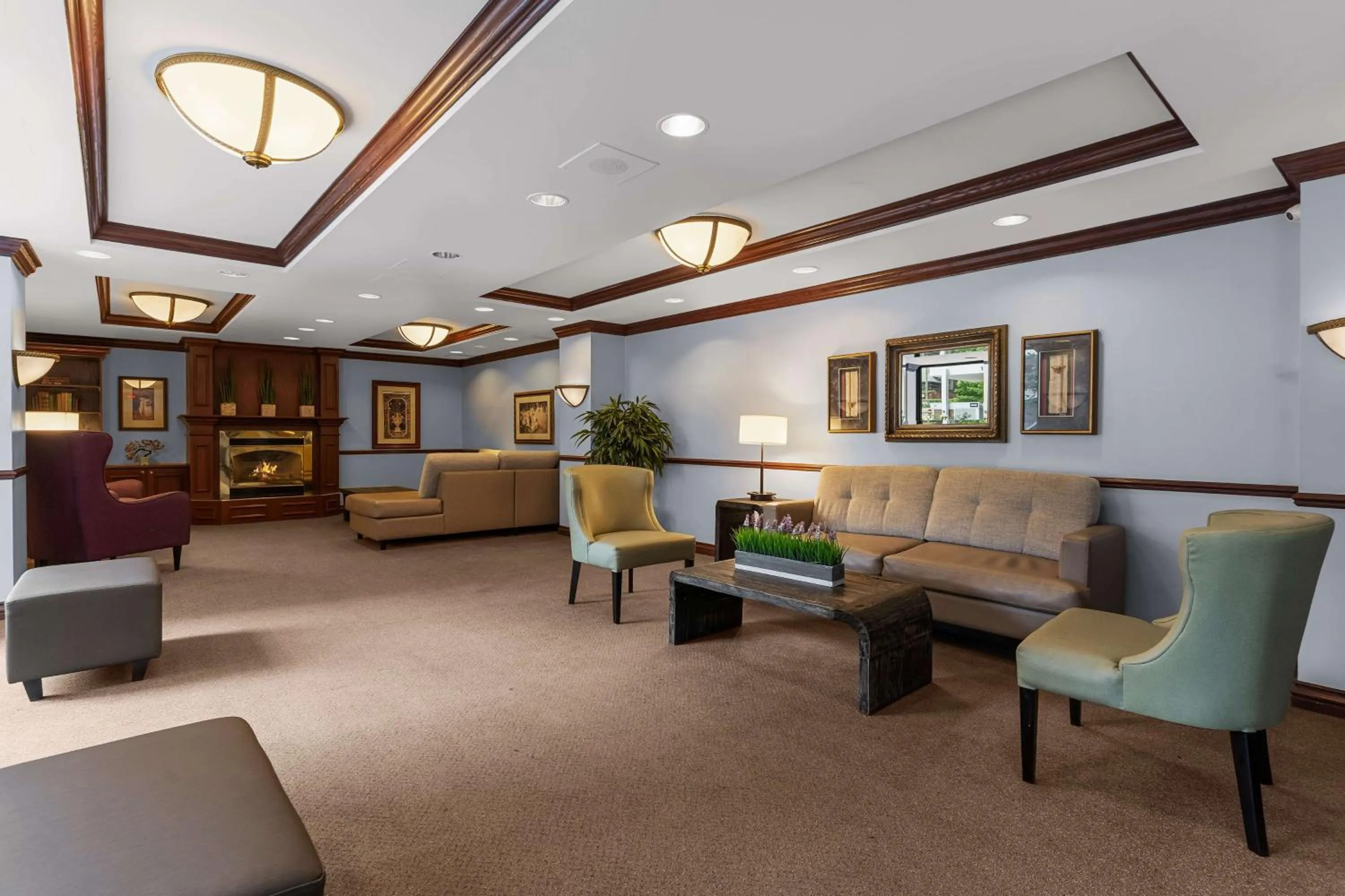 Lobby or reception in Best Western Ville-Marie Montreal Hotel & Suites