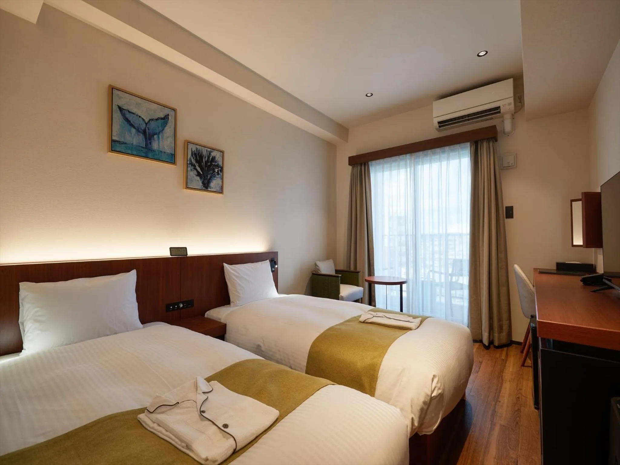 Photo of the whole room, Bed in THE GRAND HOTEL GINOWAN