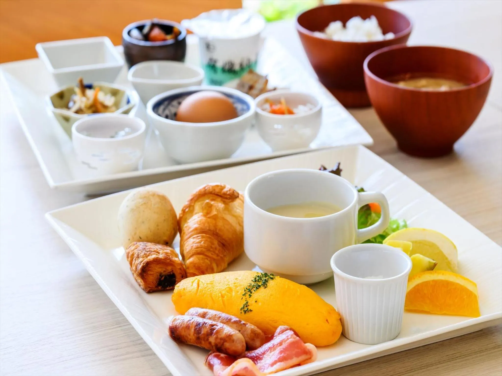 Breakfast in THE GRAND HOTEL GINOWAN