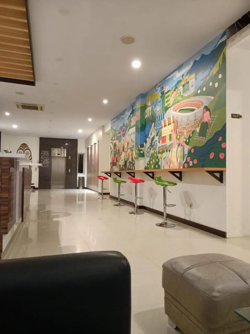 Restaurant/places to eat in Front One Green Boutique Hotel Abepura