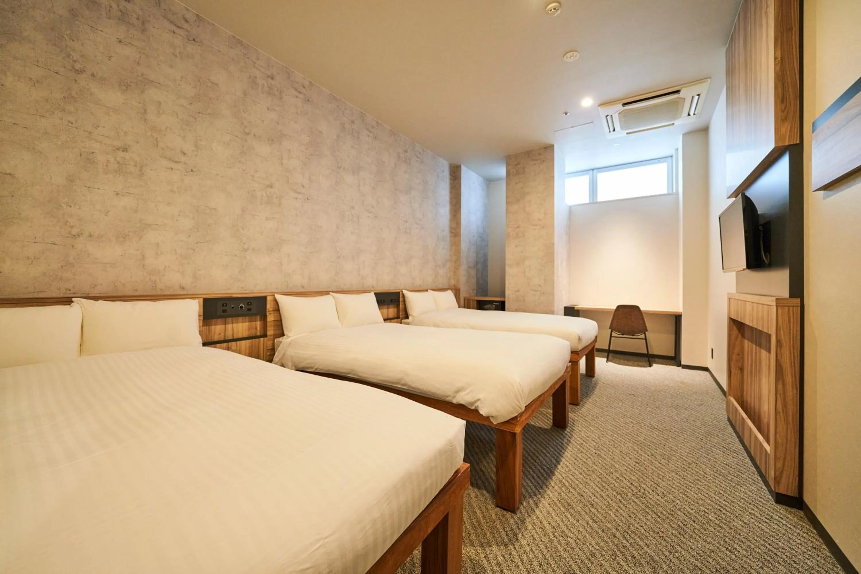 Photo of the whole room, Bed in EIGHT POINT INN Kanazawa