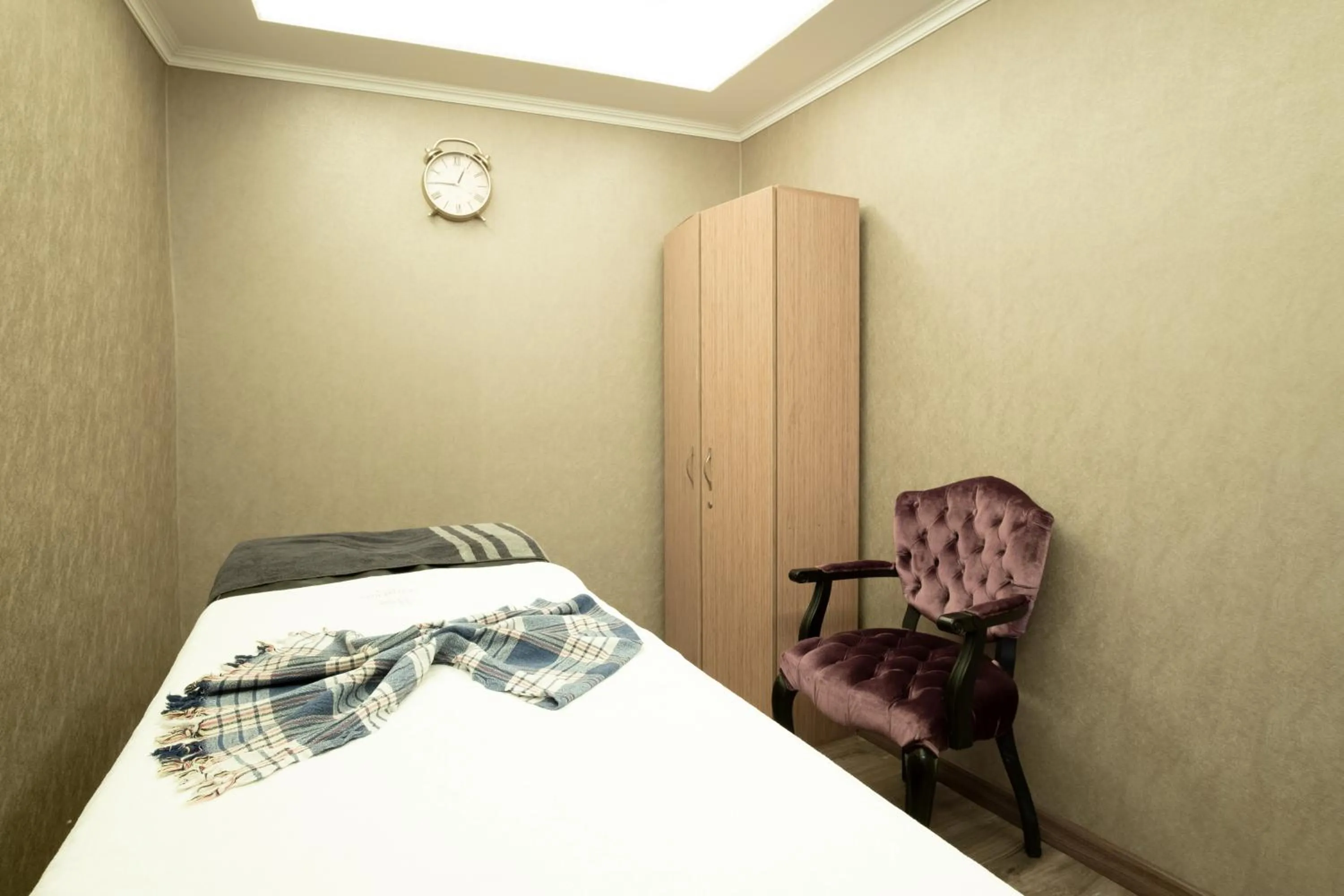 Massage in Orange Hotel & Spa