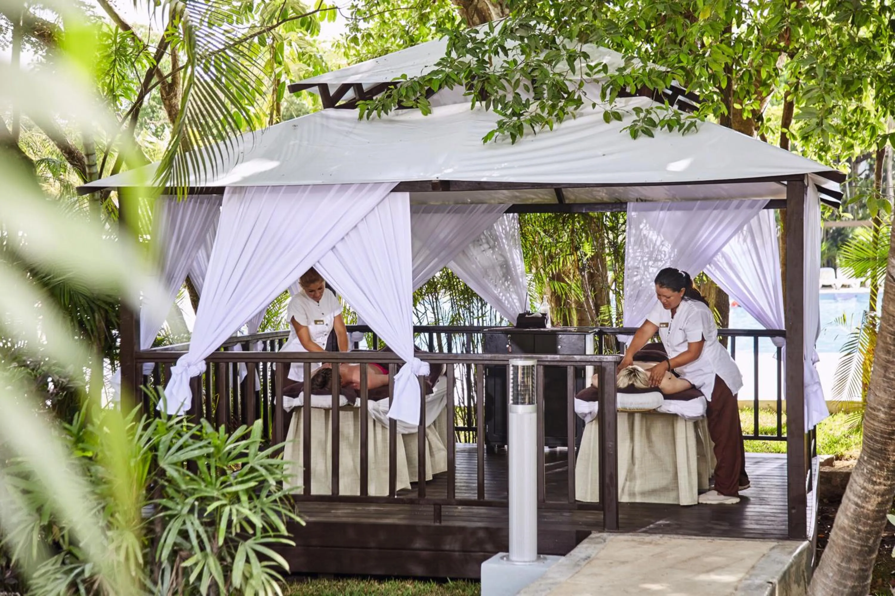 Massage in Riu Tequila - All Inclusive