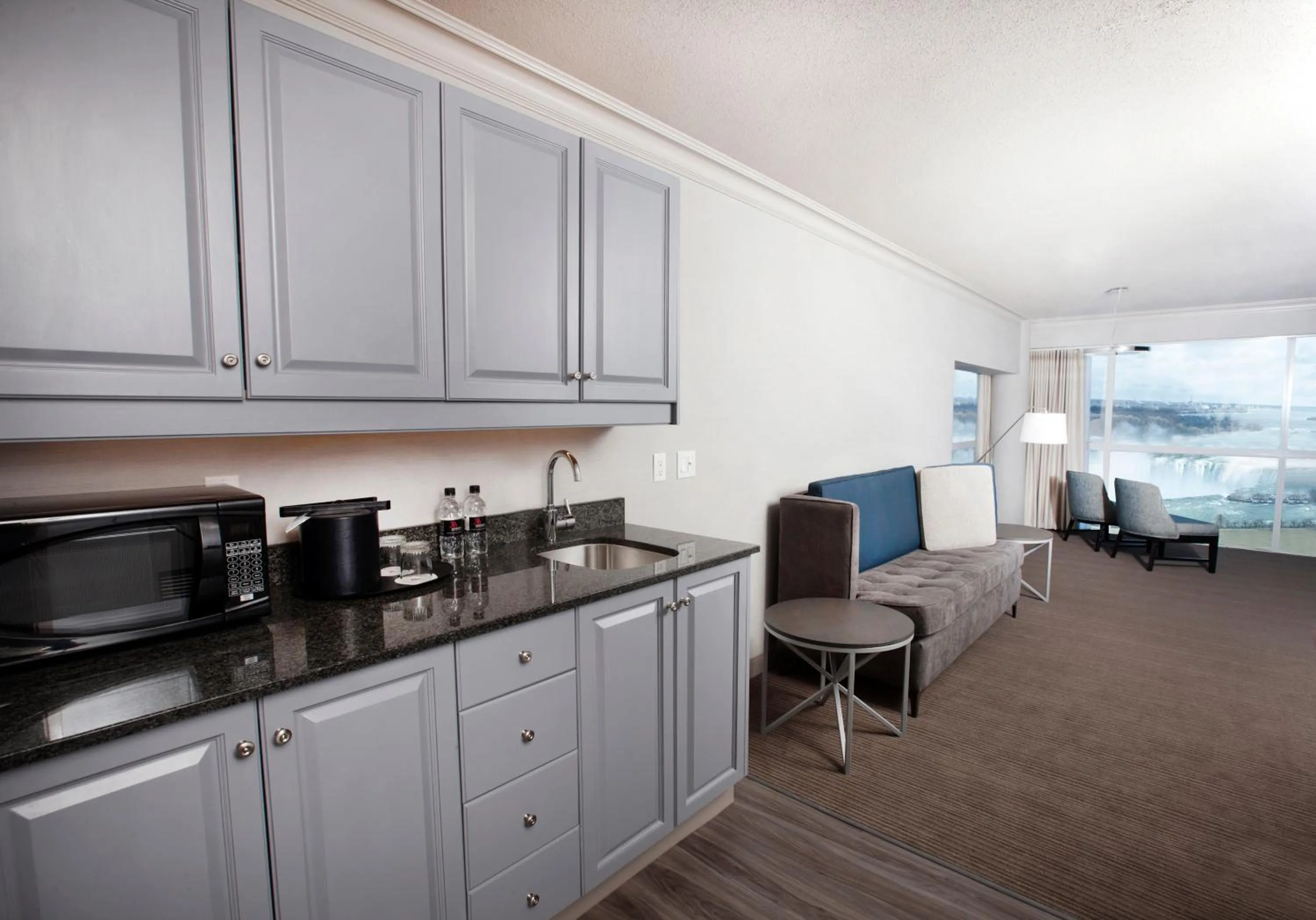 Kitchen or kitchenette in Niagara Falls Marriott on the Falls