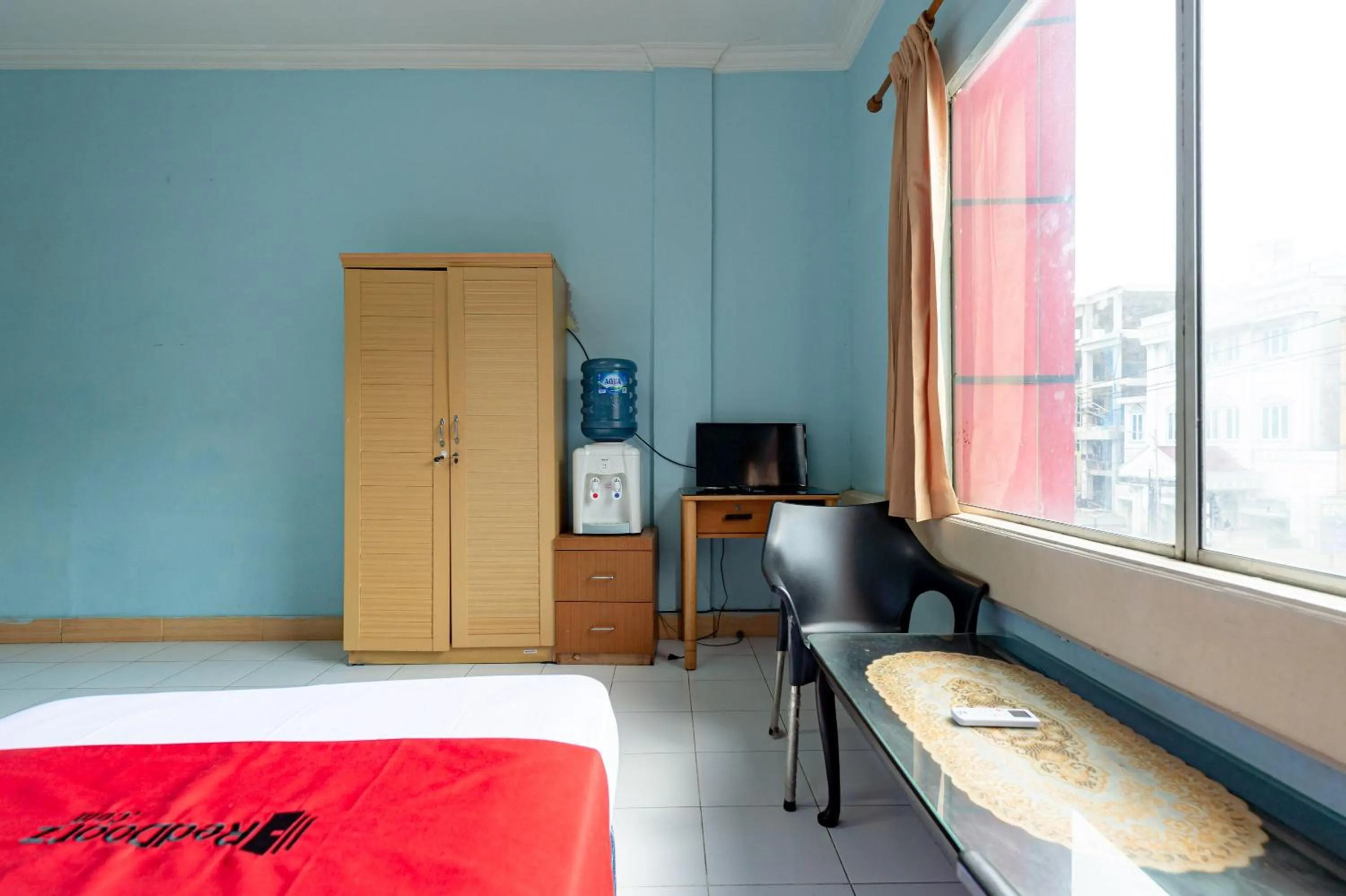Bedroom in RedDoorz Plus @ Jalan Iskandar Muda Medan