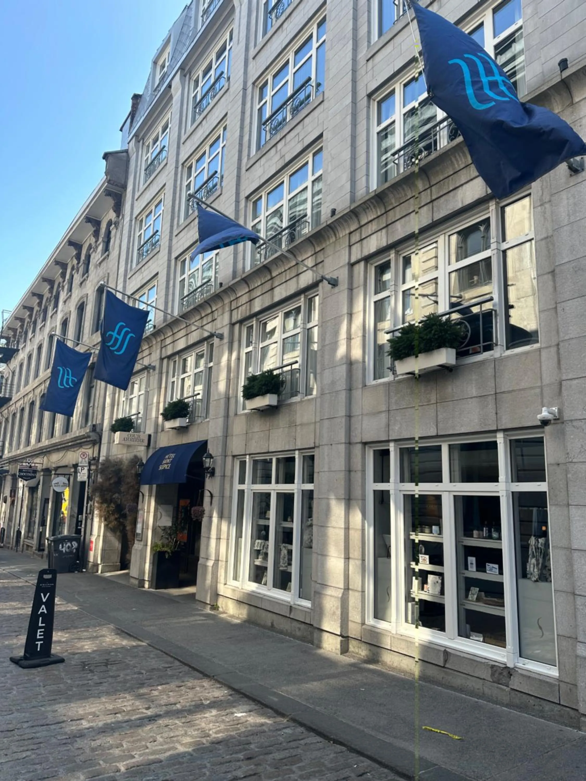 Property building in Hôtel Saint-Sulpice