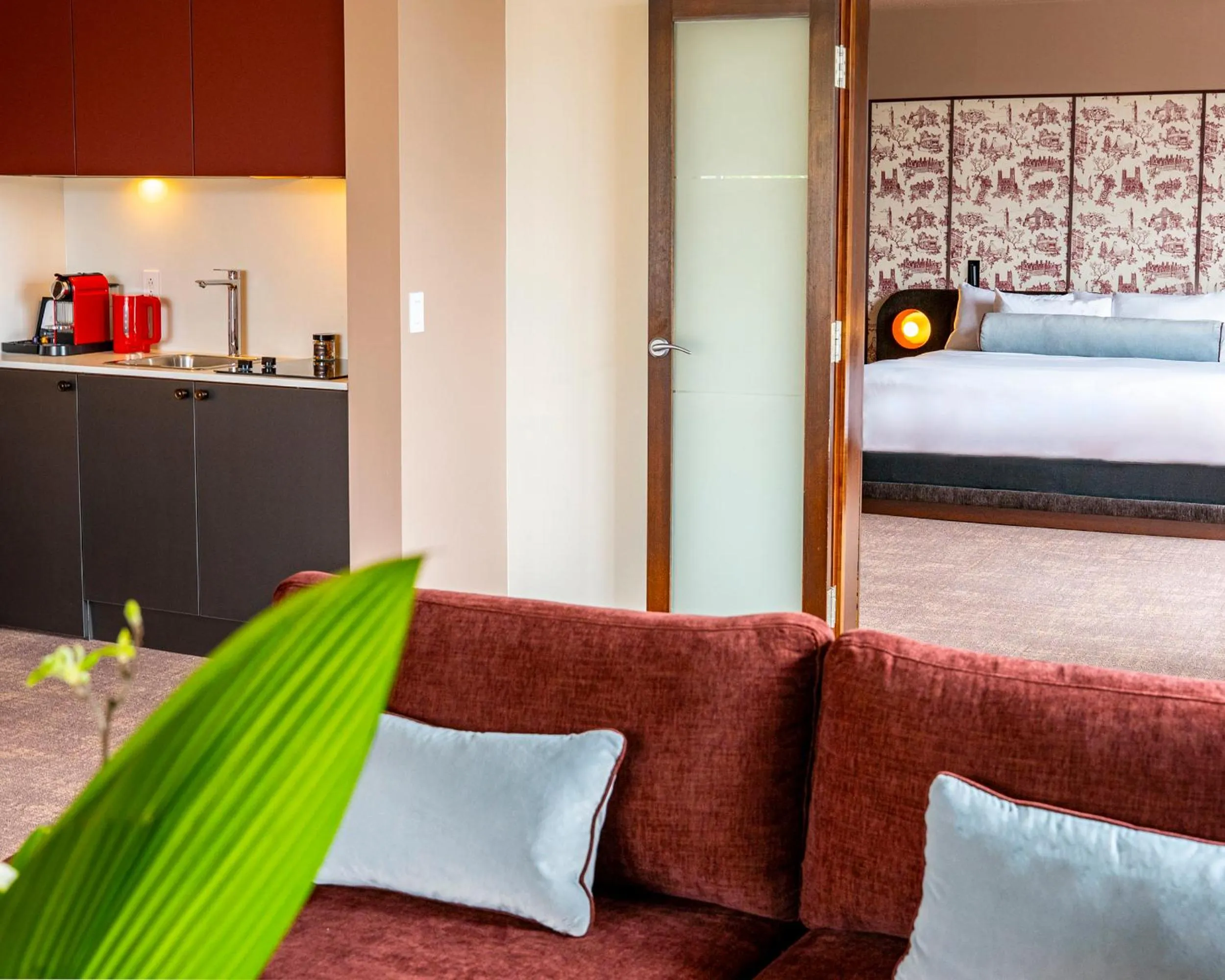 Bed in Hôtel Saint-Sulpice