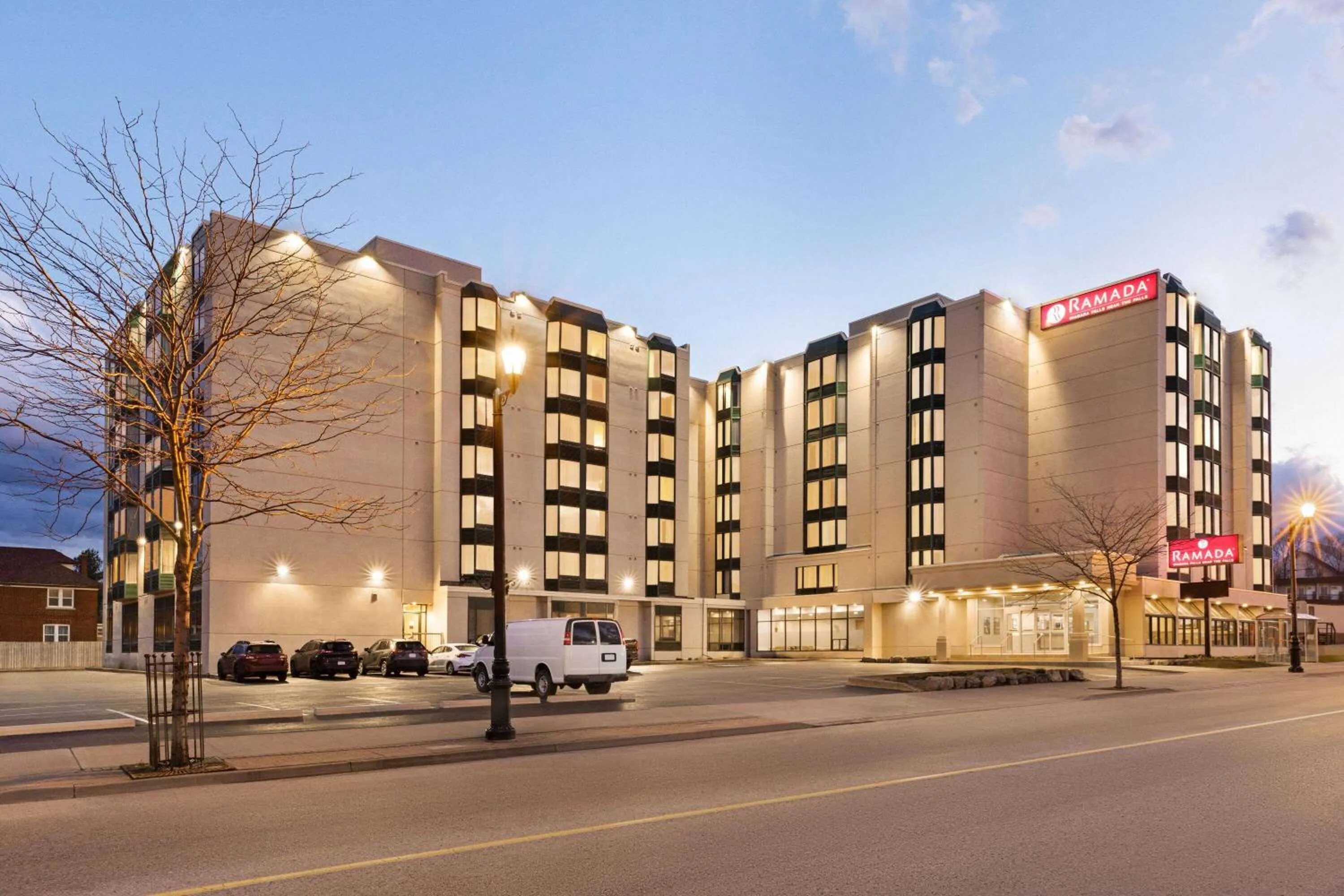 Property building in Ramada By Wyndham Niagara Falls near the Falls