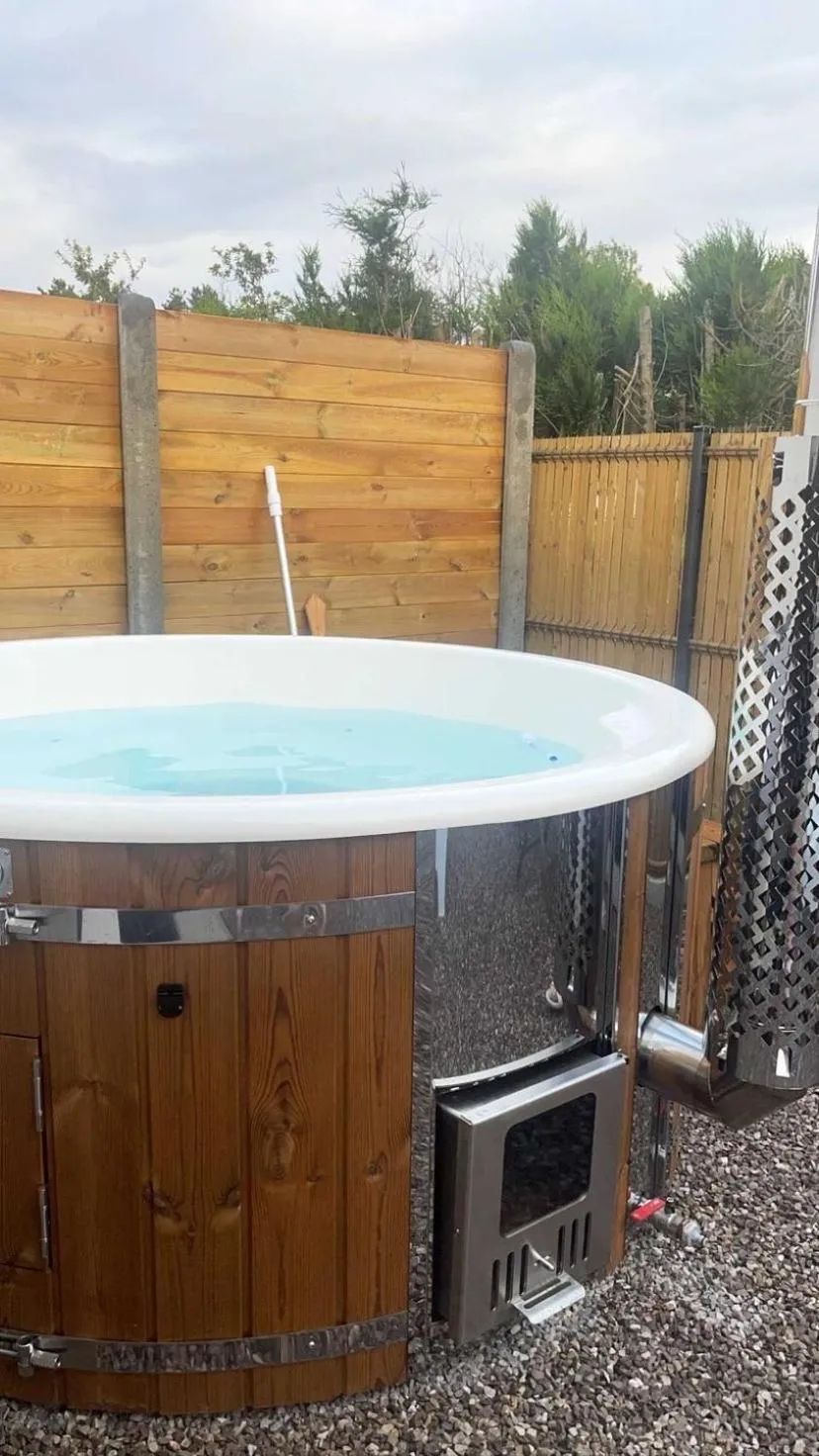 Hot Tub in Casa louisa (chambre royale bain nordique)