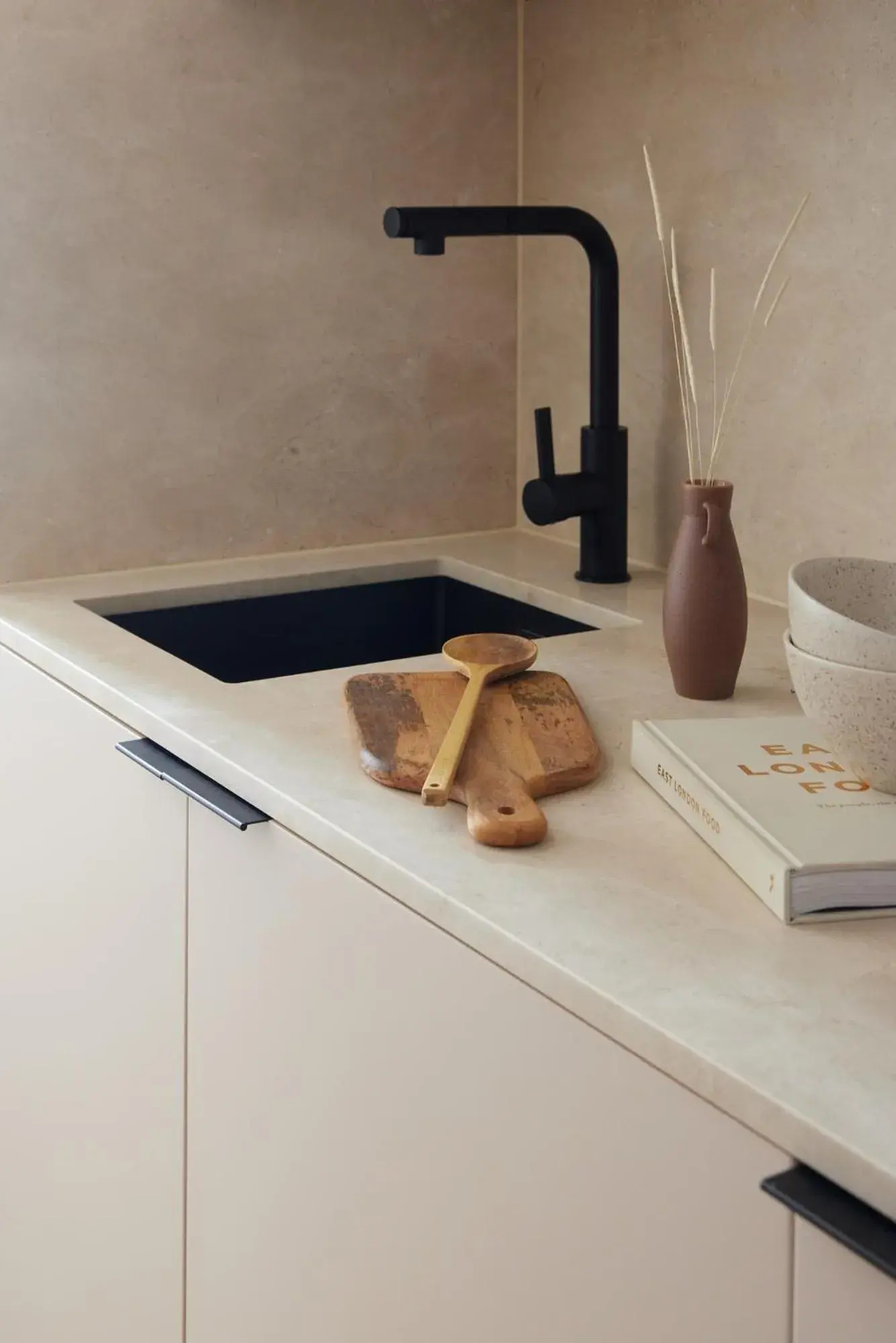 Locke Studio - Adaptable in Buckle Street Studios by Locke, Aldgate Locke Studio - Adaptable in Buckle Street Studios by Locke, Aldgate