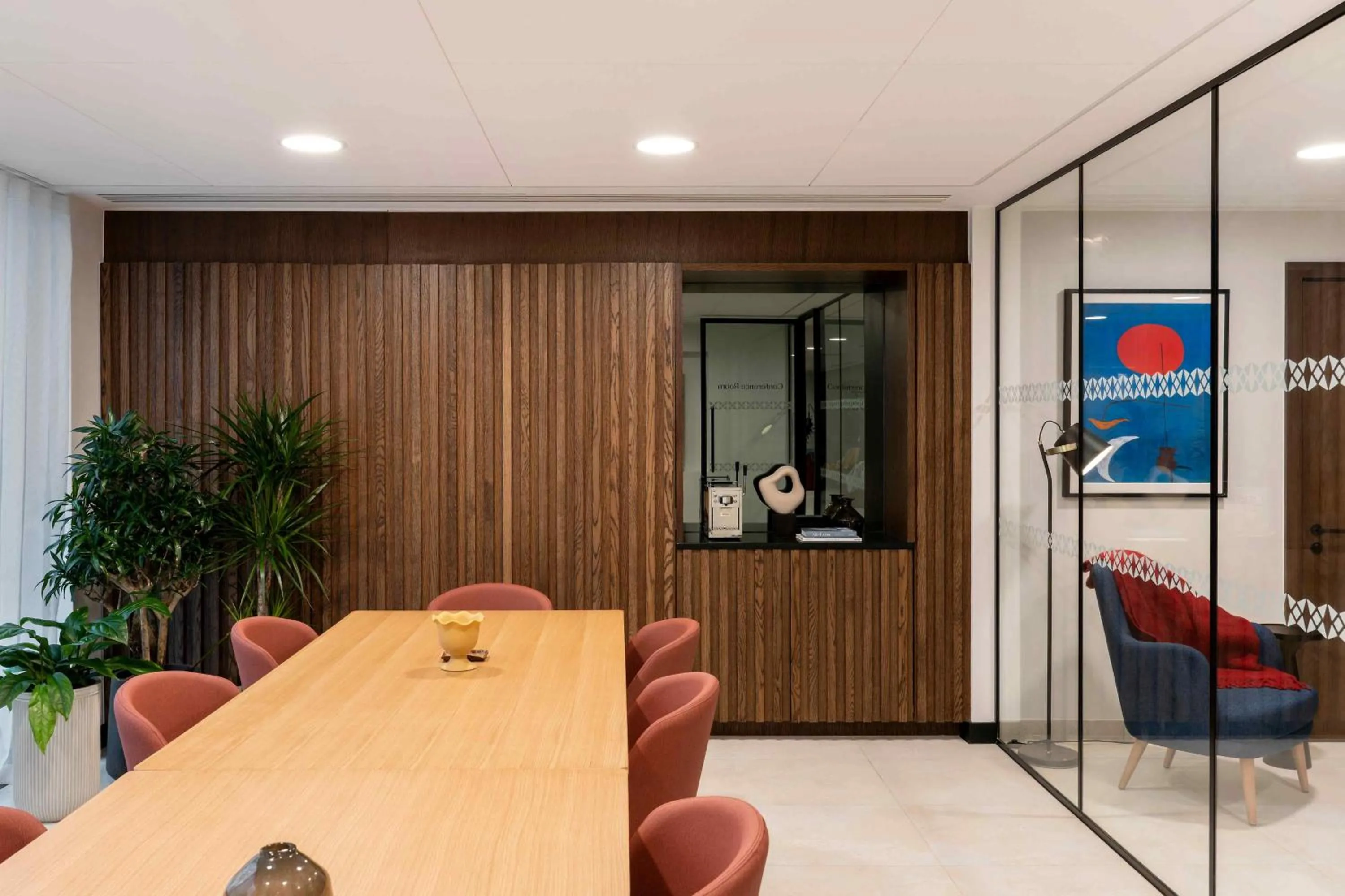 Meeting/conference room in Cove Landmark Pinnacle