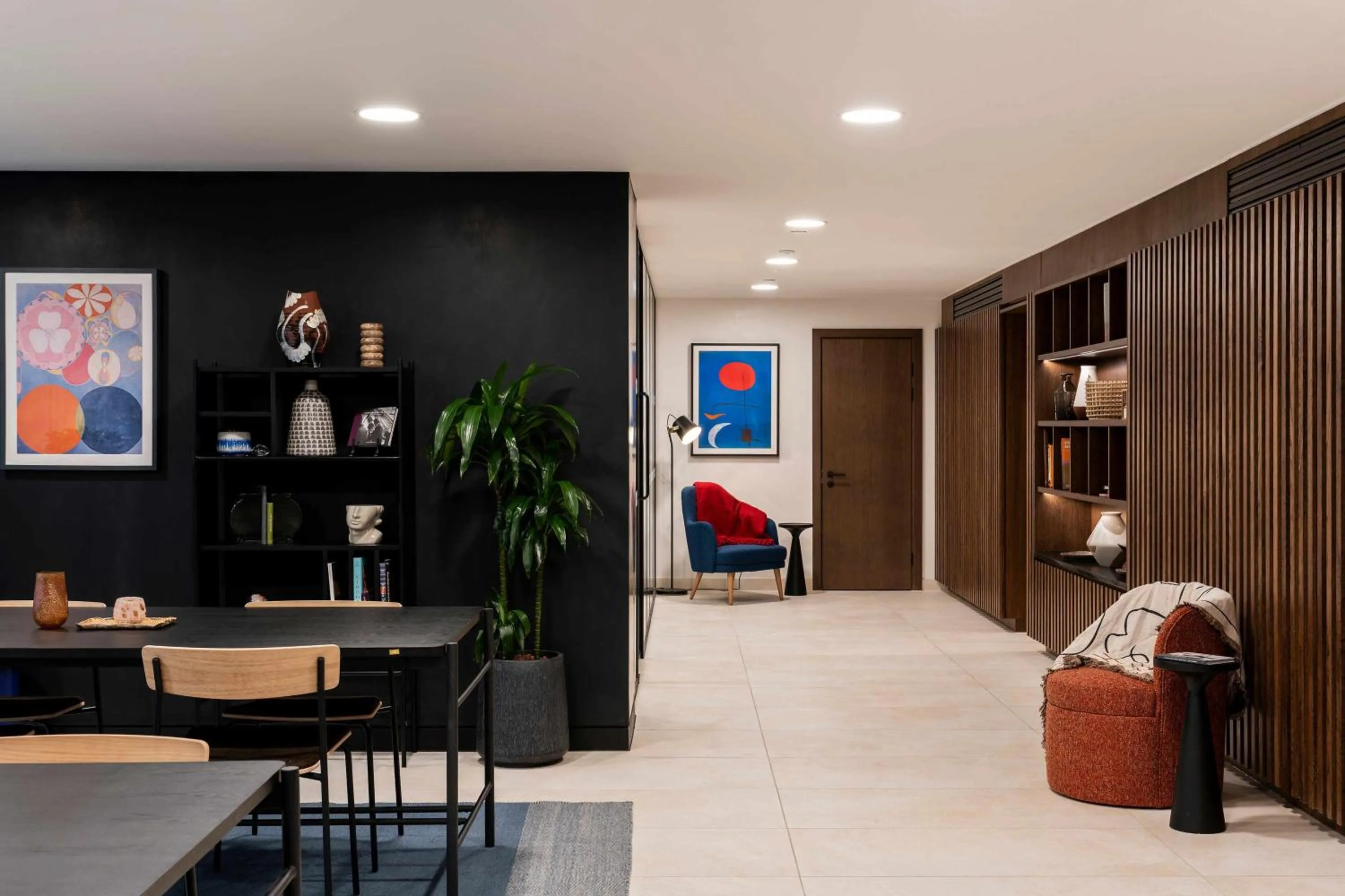 Communal lounge/ TV room in Cove Landmark Pinnacle