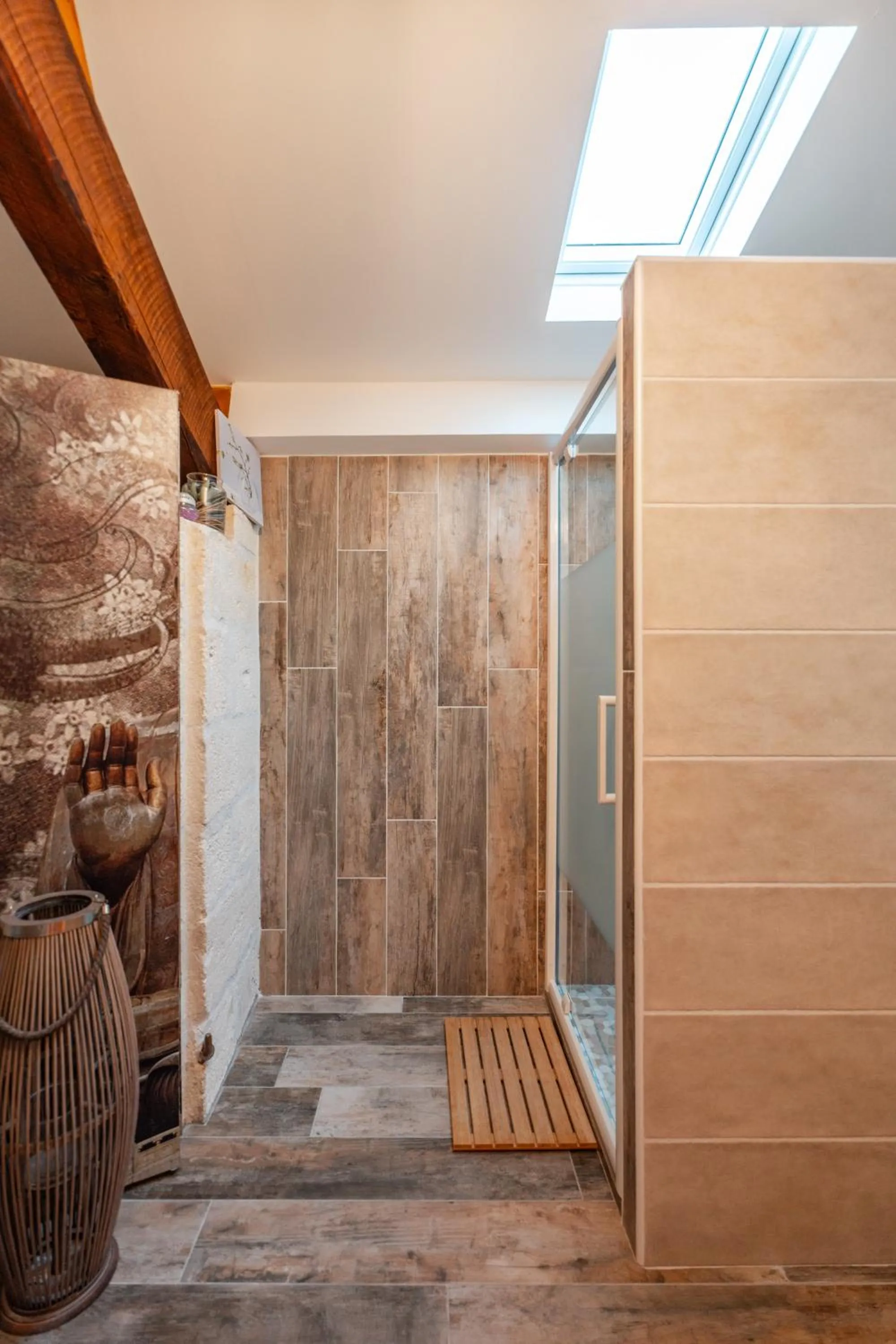 Bathroom in Les Greniers Du Château