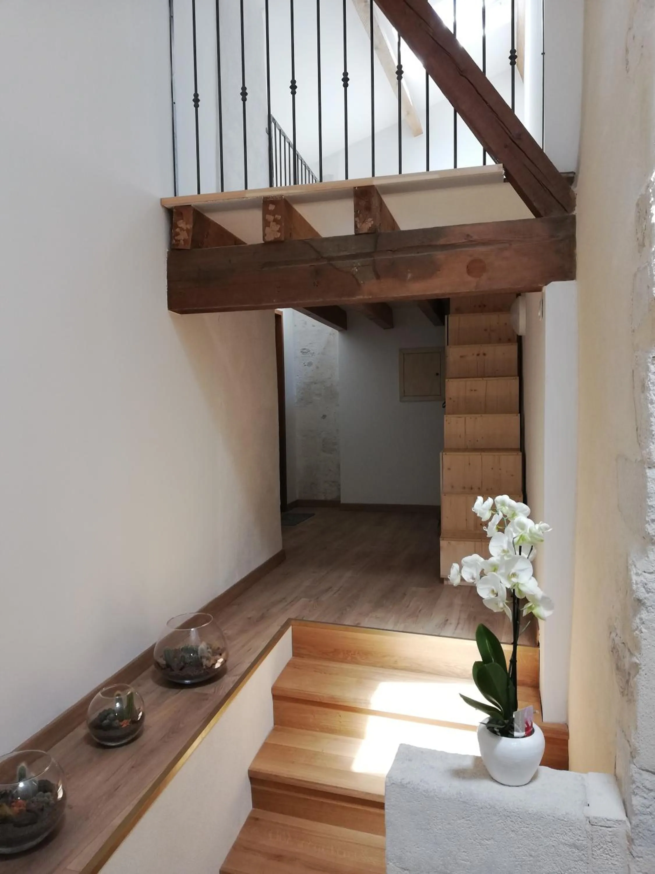 Les Greniers Du Château