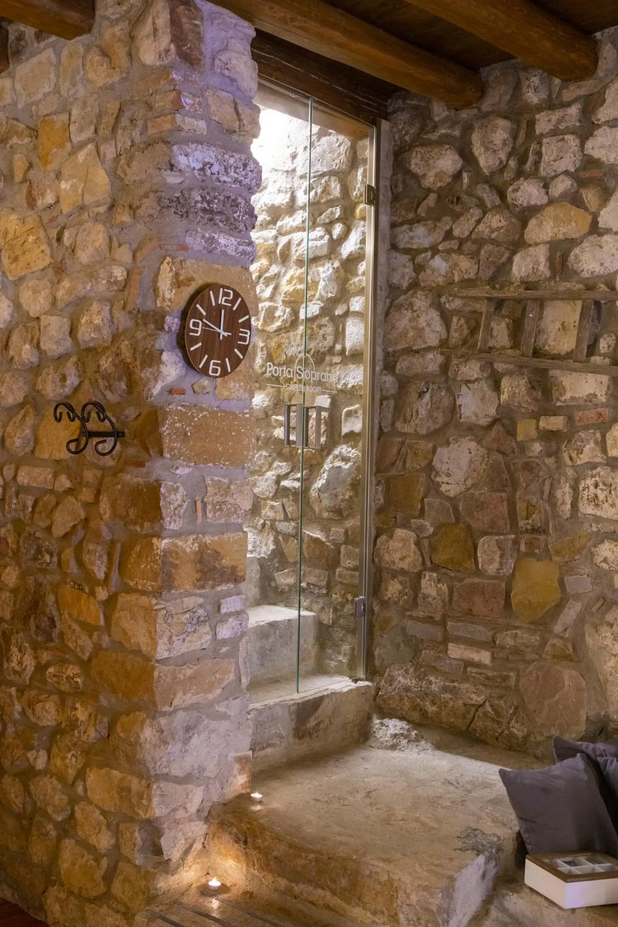 Double Room with Balcony in PORTA SOPRANA luxury guest House & spa Double Room with Balcony in PORTA SOPRANA luxury guest House & spa