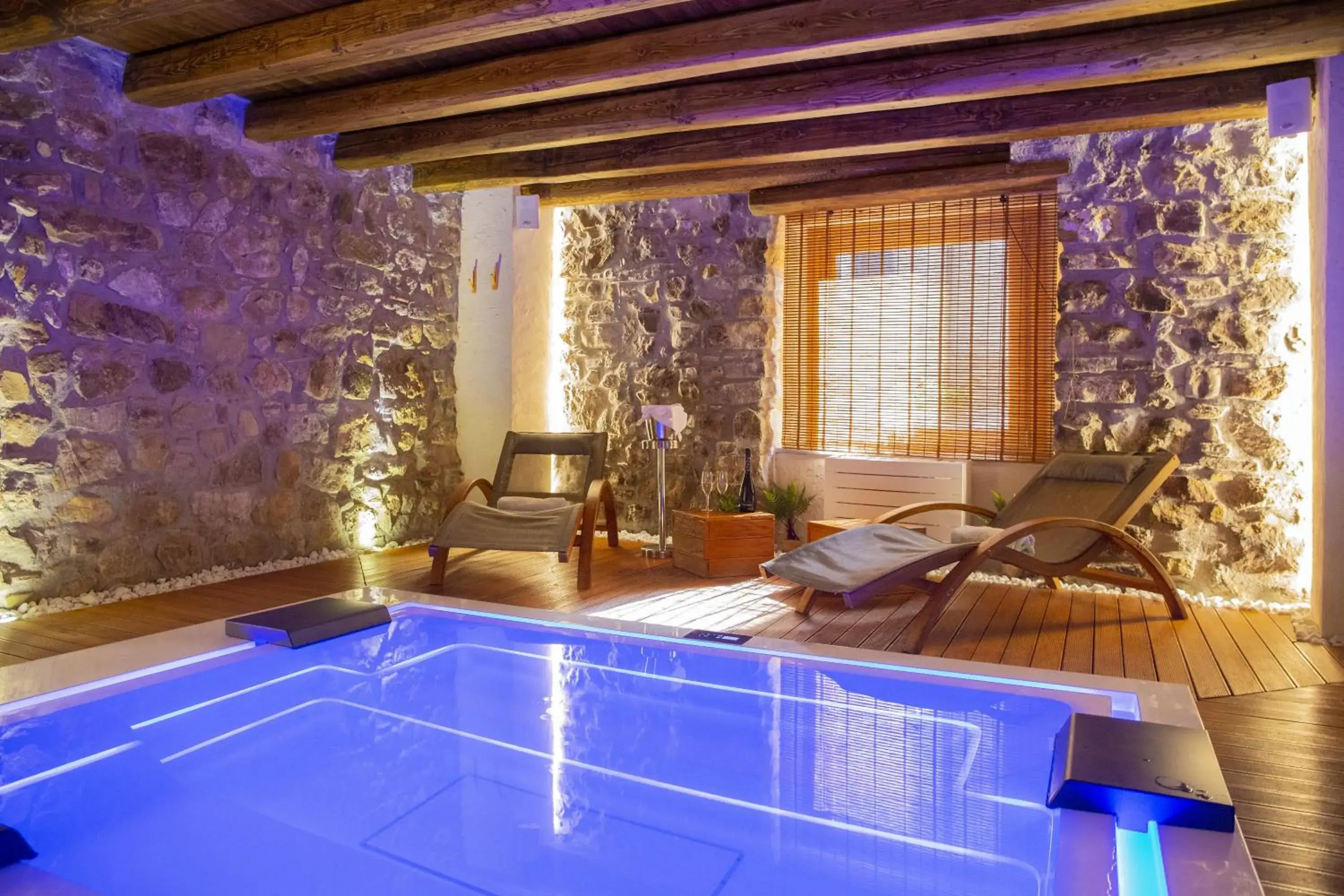 Deluxe King Room in PORTA SOPRANA luxury guest House & spa Deluxe King Room in PORTA SOPRANA luxury guest House & spa