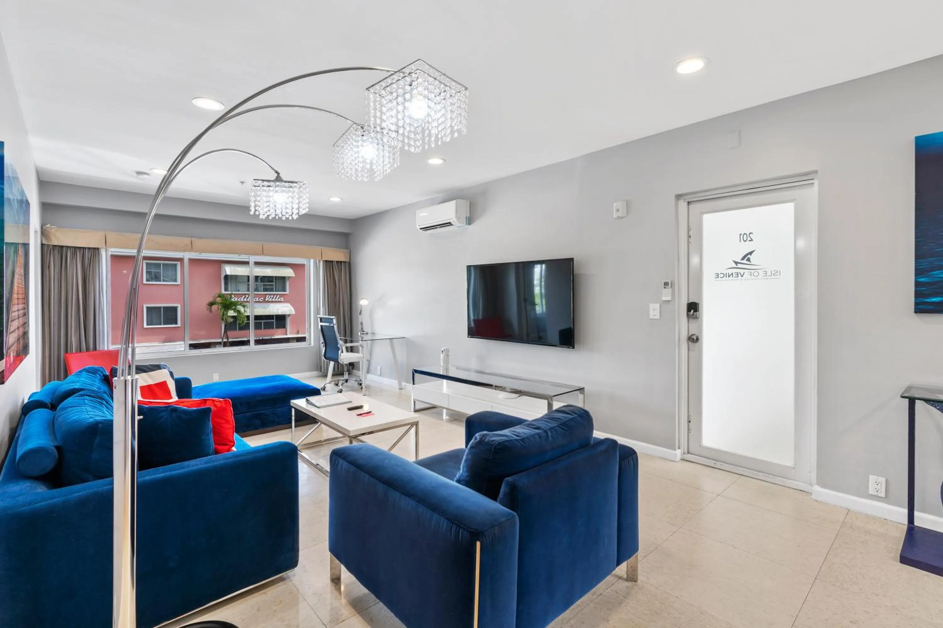 Living room in Isle of Venice Residence and Marina