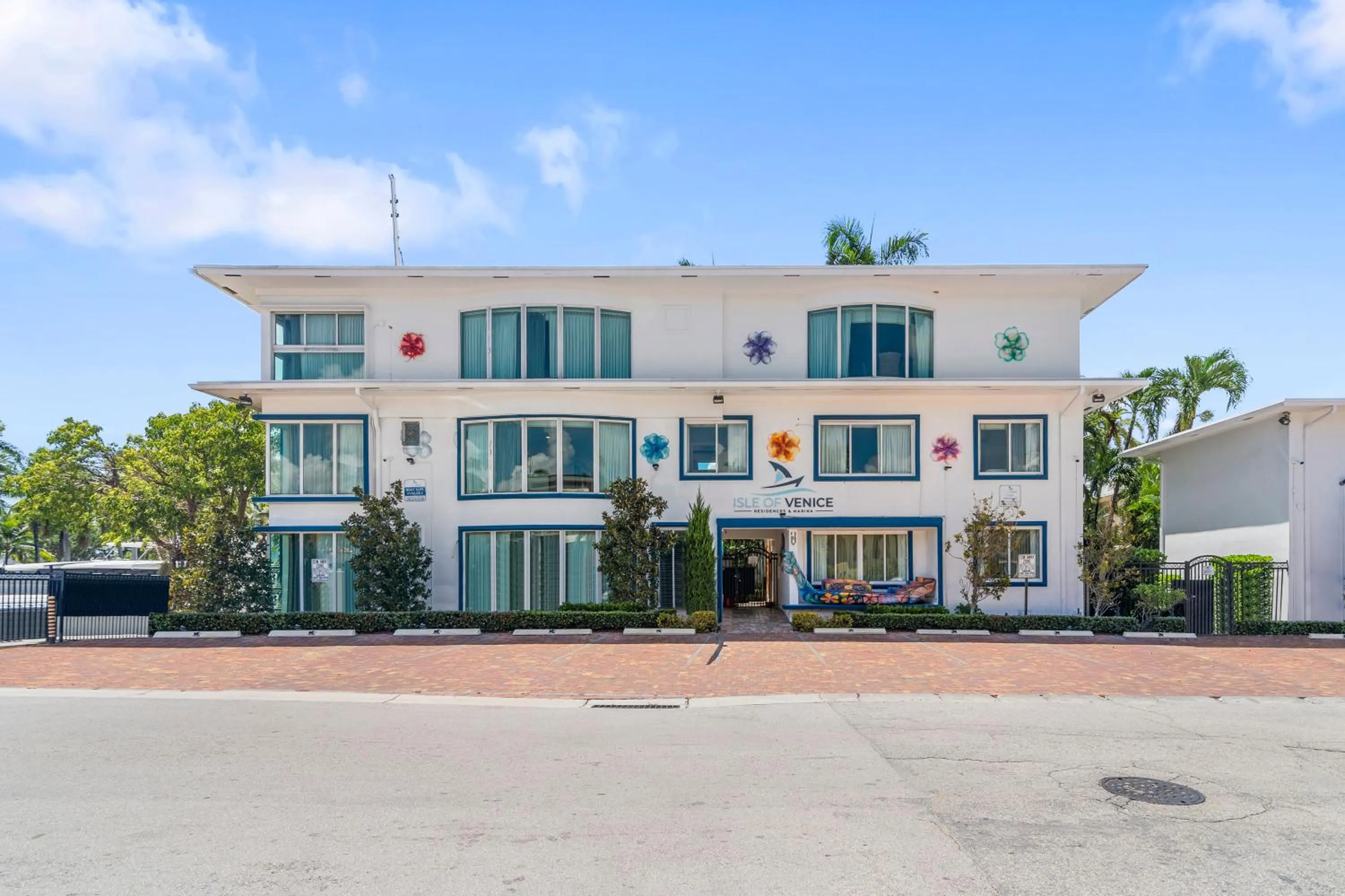 Property building in Isle of Venice Residence and Marina