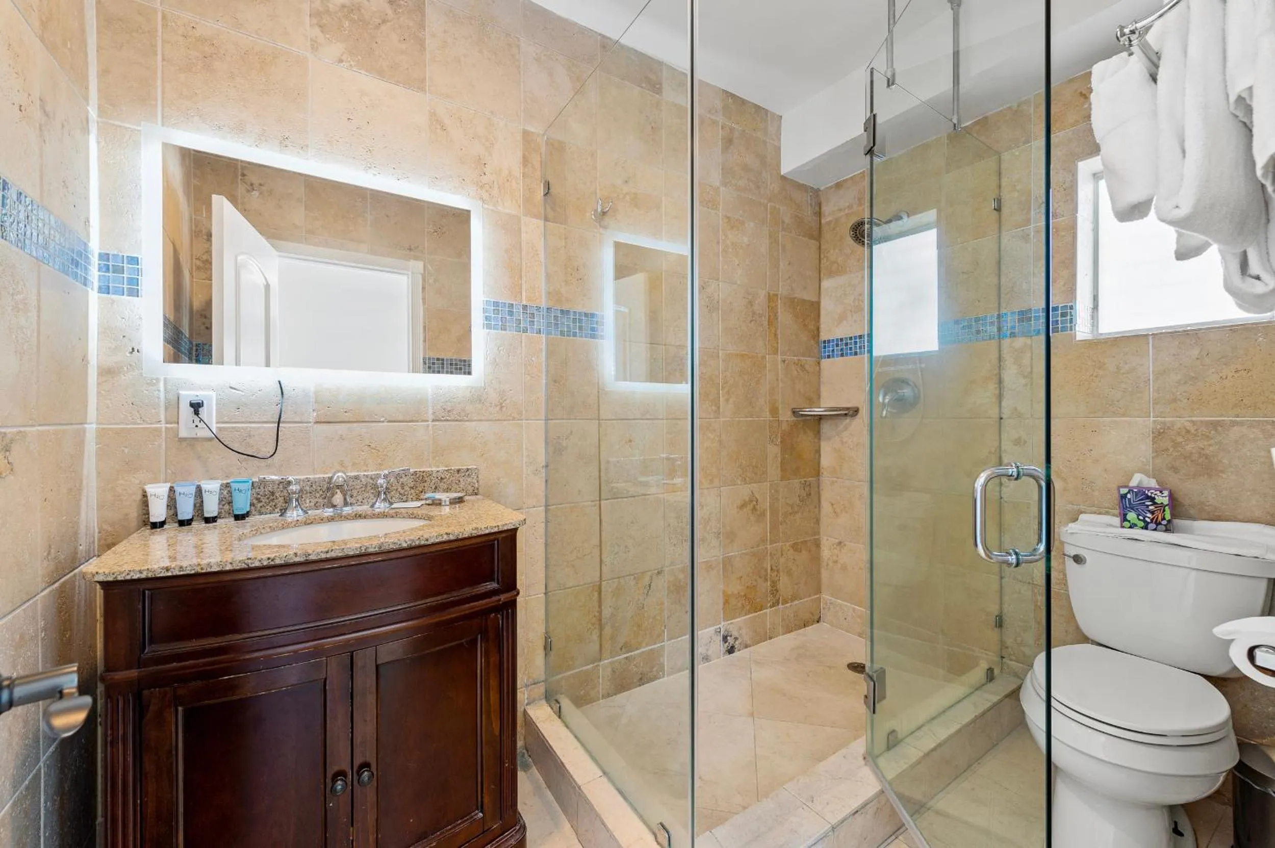 Bathroom in Isle of Venice Residence and Marina