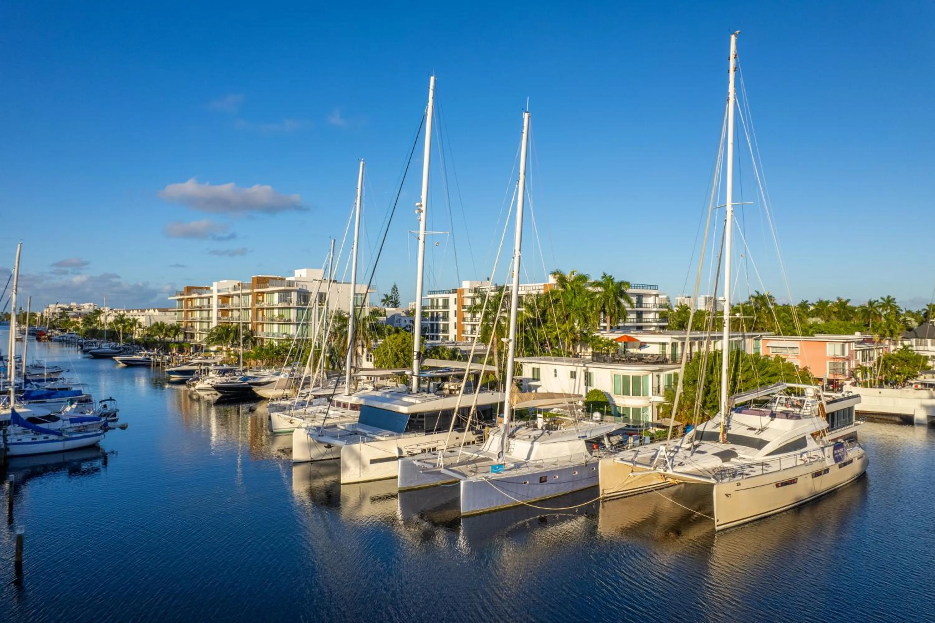 Property building in Isle of Venice Residence and Marina