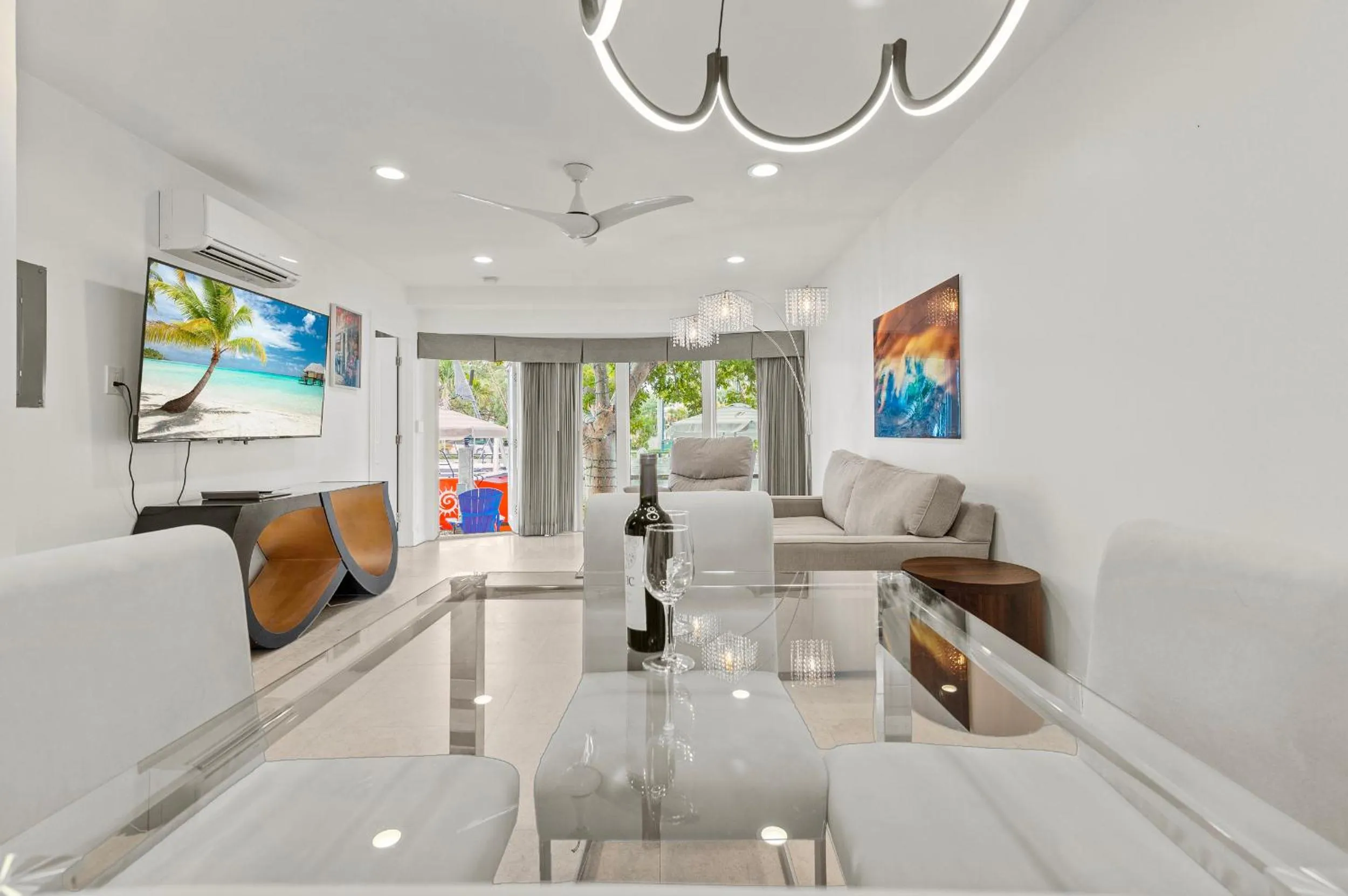 Living room in Isle of Venice Residence and Marina