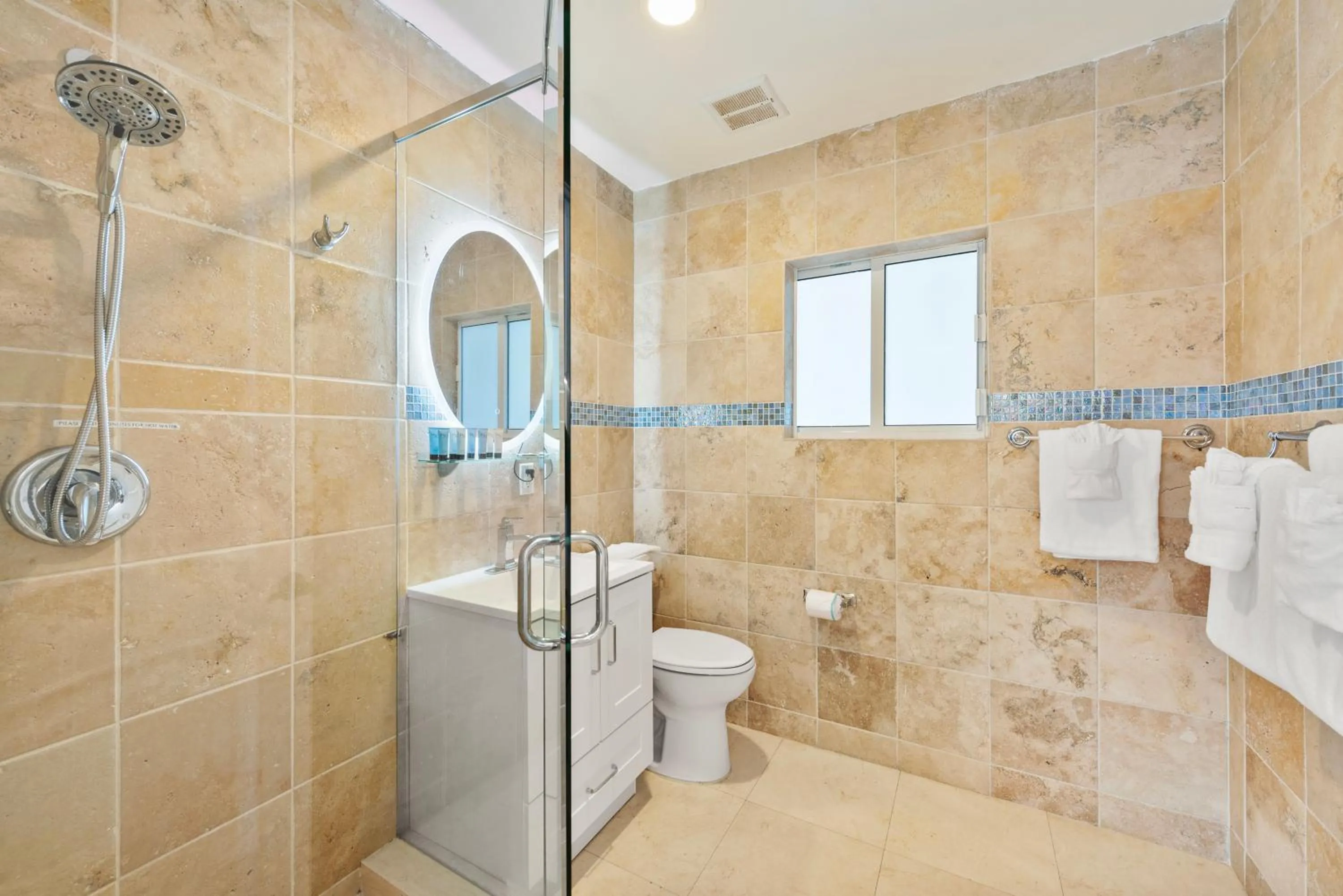 Shower in Isle of Venice Residence and Marina