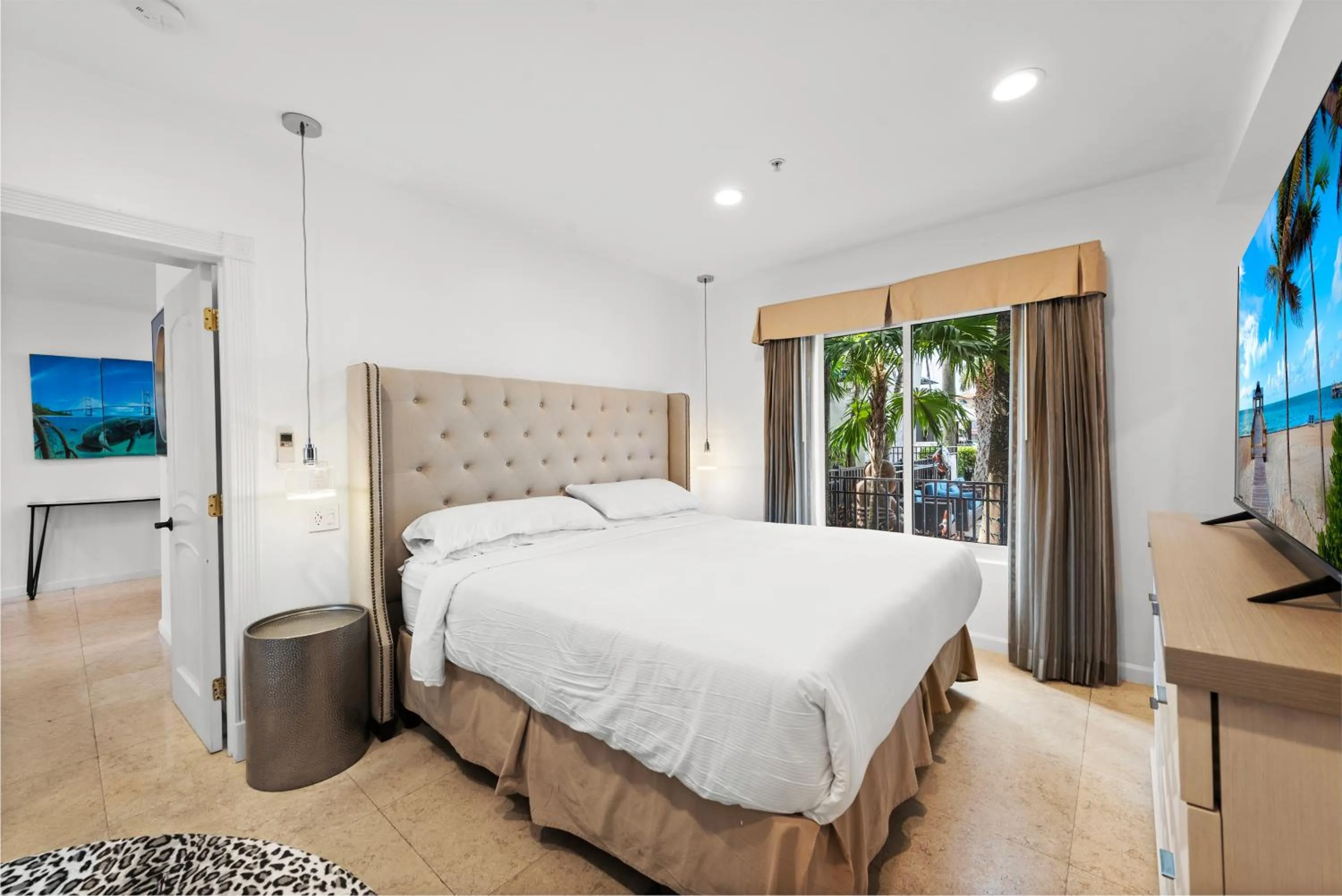 Bedroom, Bed in Isle of Venice Residence and Marina