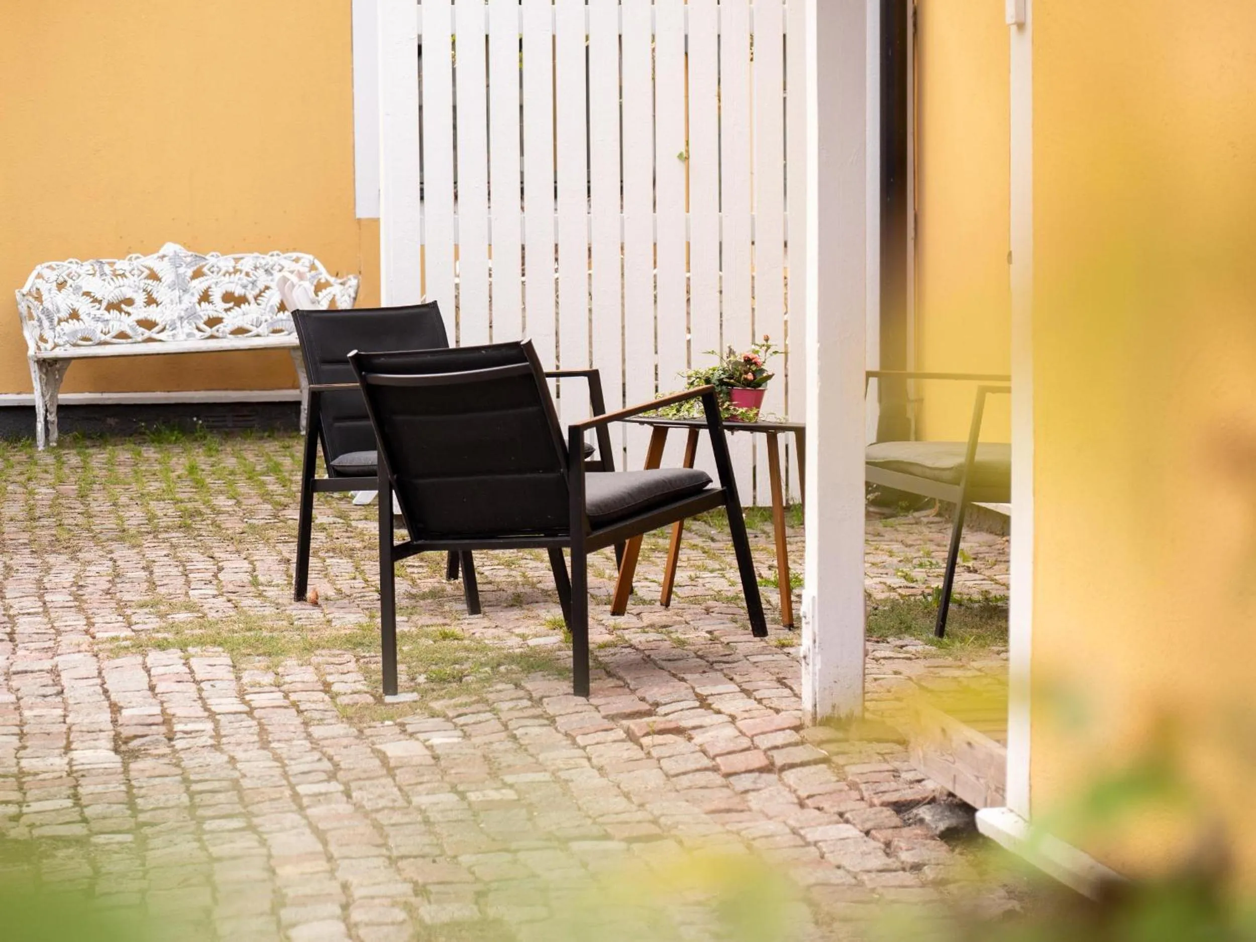 Patio in Pomona Living