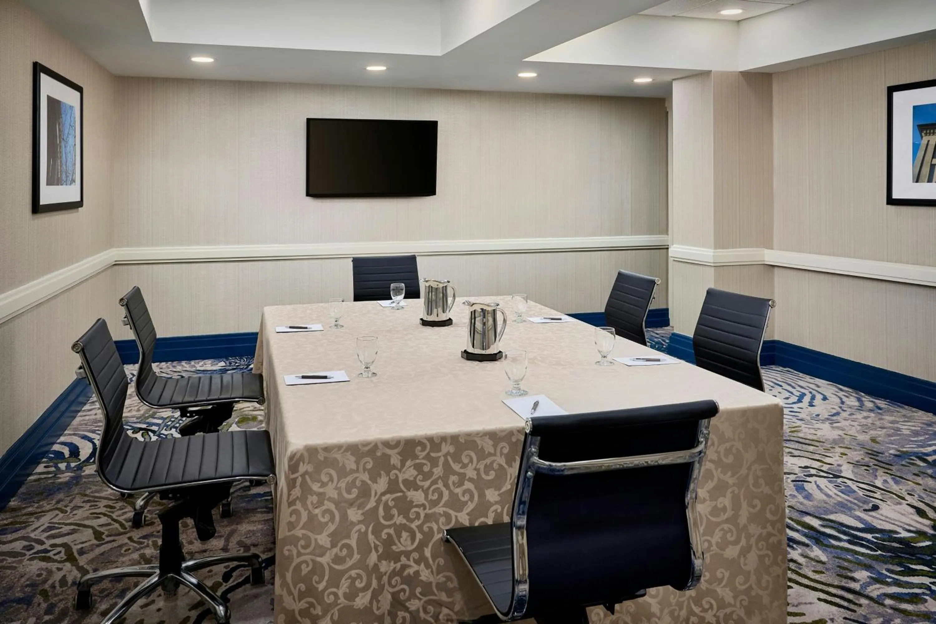 Meeting/conference room in Sheraton Hamilton Hotel