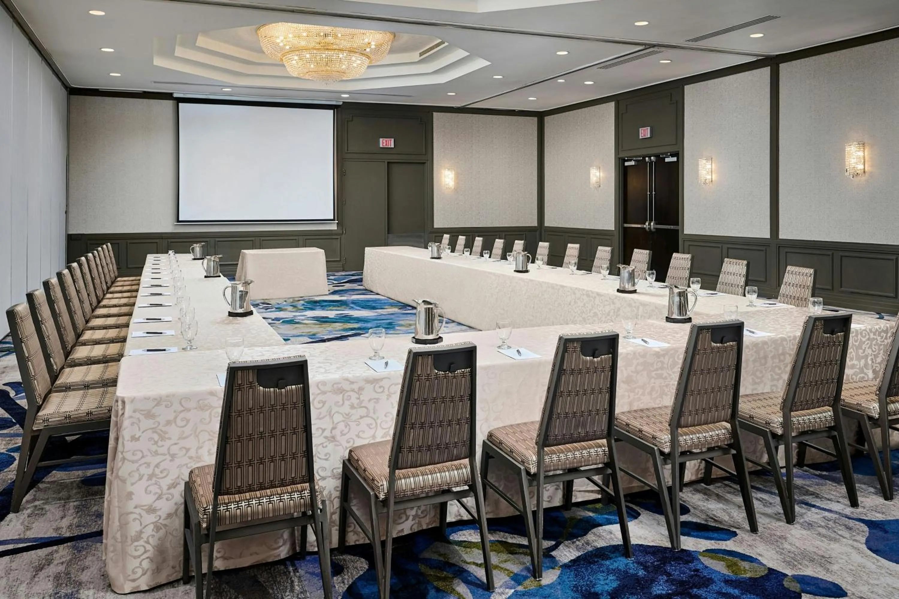 Meeting/conference room in Sheraton Hamilton Hotel