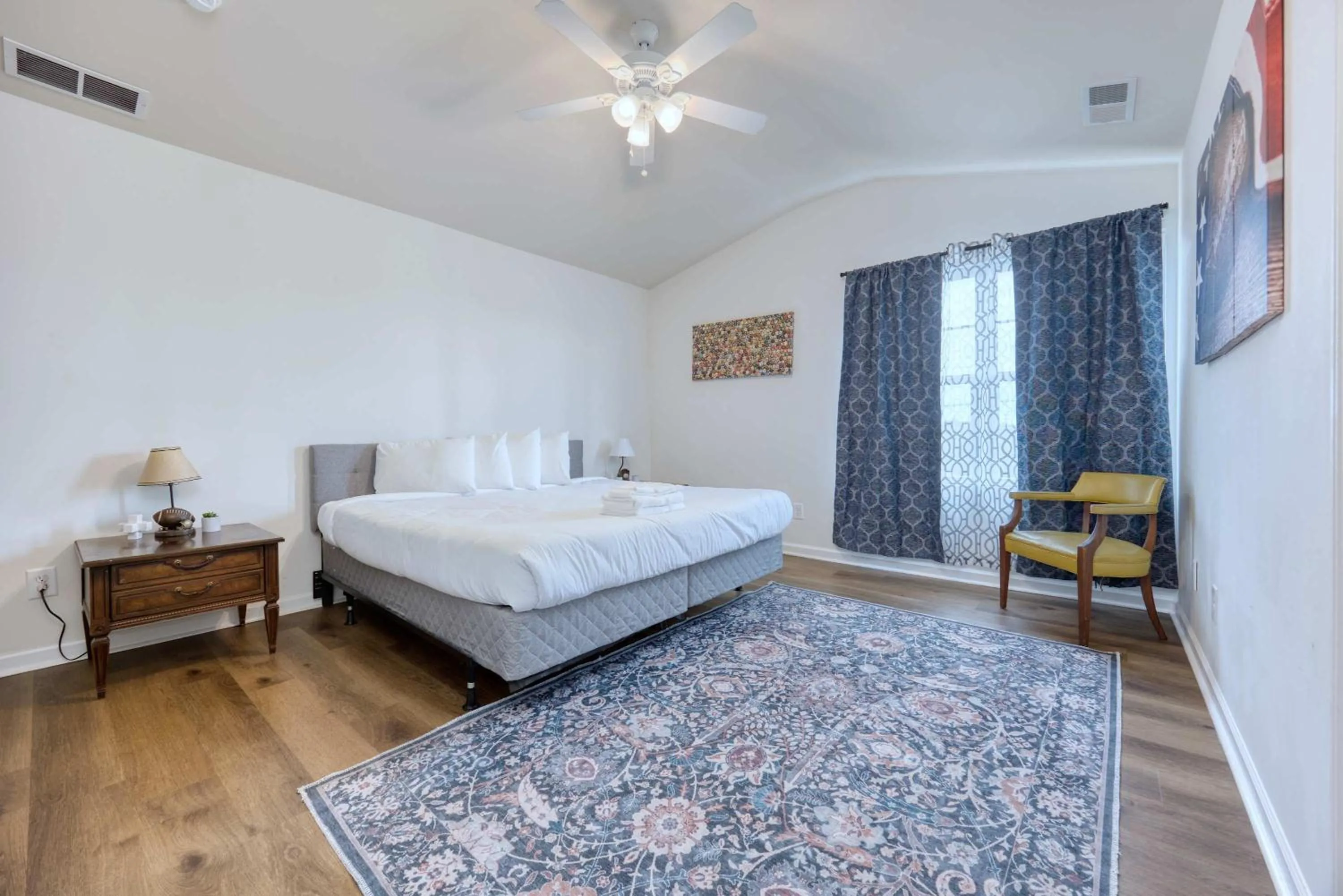 Bed in The Benning Game House 2 Near Base & Downtown